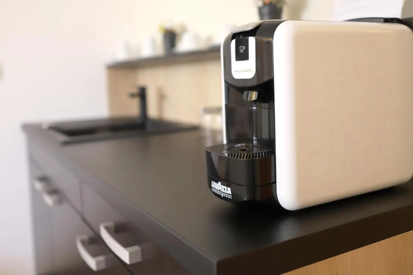 Coffee/tea facilities in Hotel Villa Margaret