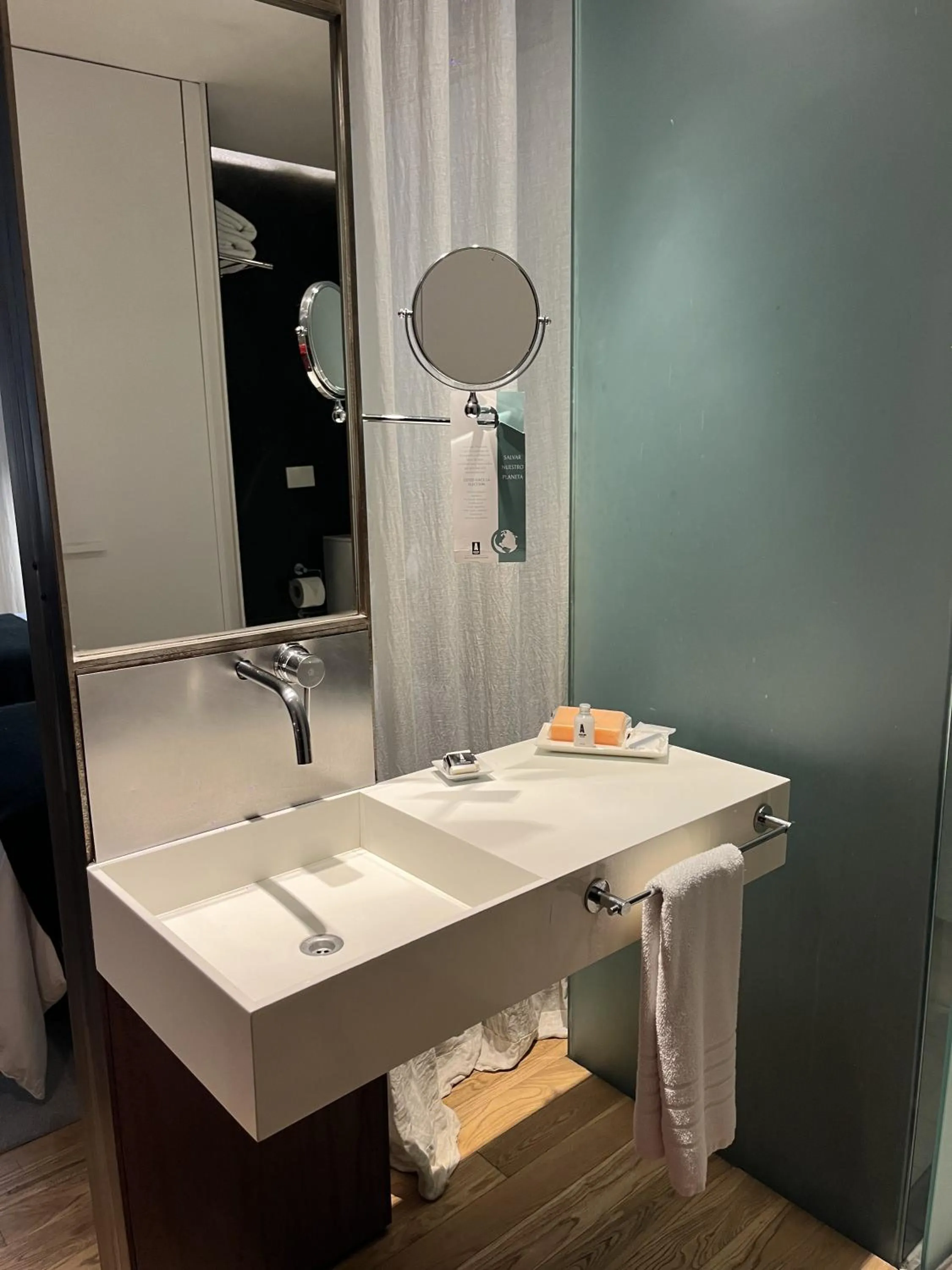 Bathroom in Anselmo Buenos Aires, Curio Collection by Hilton