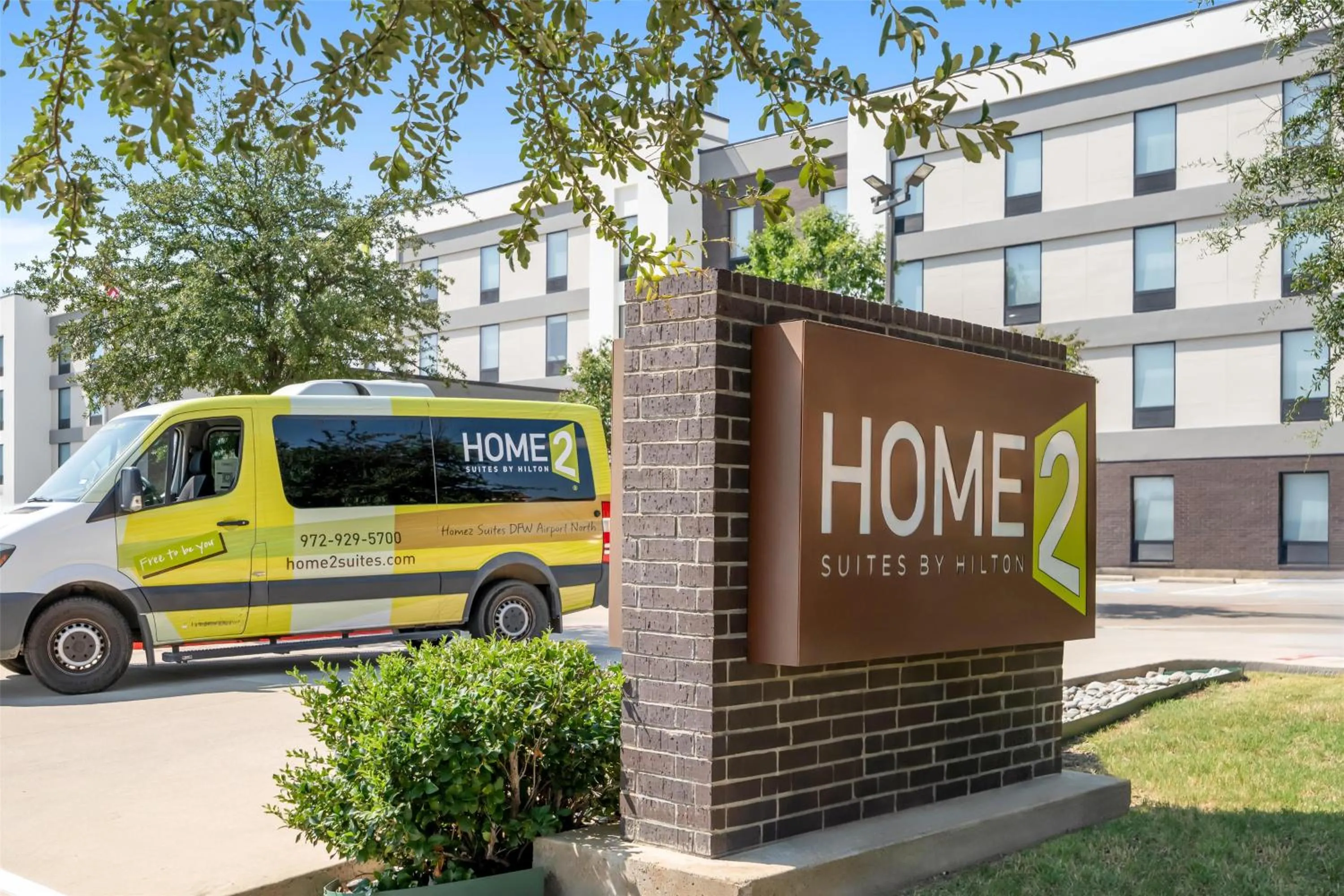 Property building in Home2 Suites by Hilton Irving/DFW Airport North