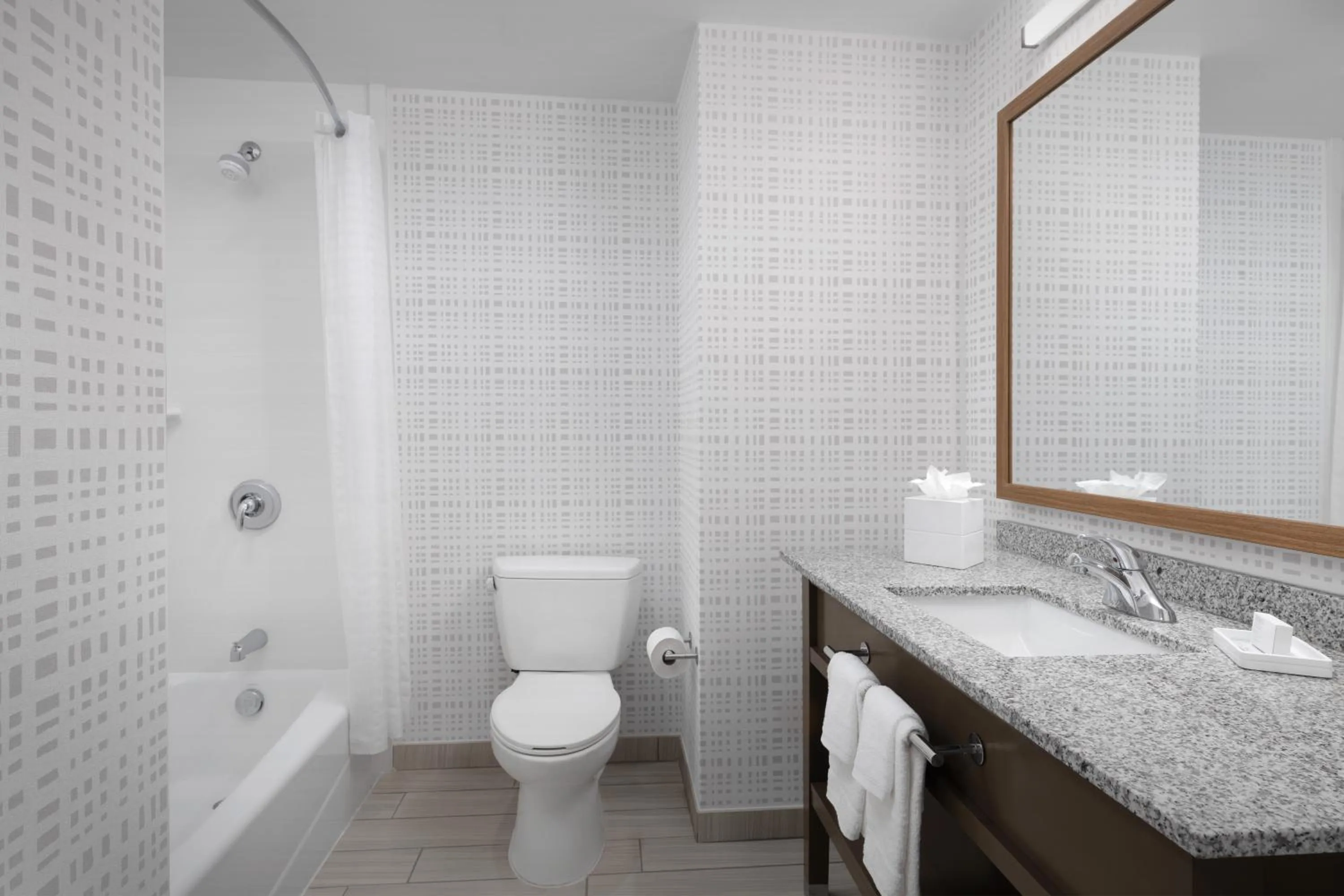 Bathroom in Hampton Inn Washington DC NoMa Union Station