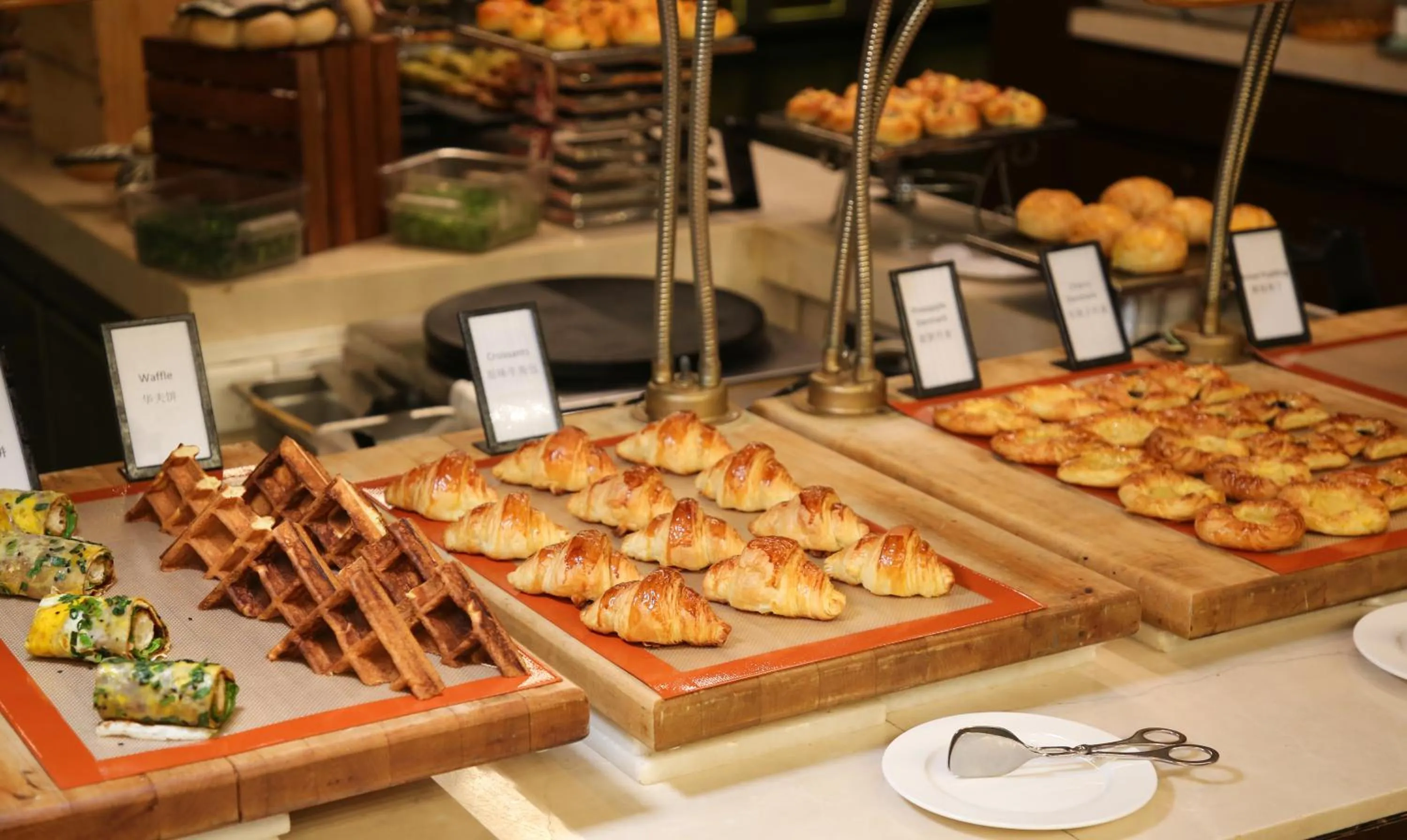 Food and drinks in Hilton Wenchang