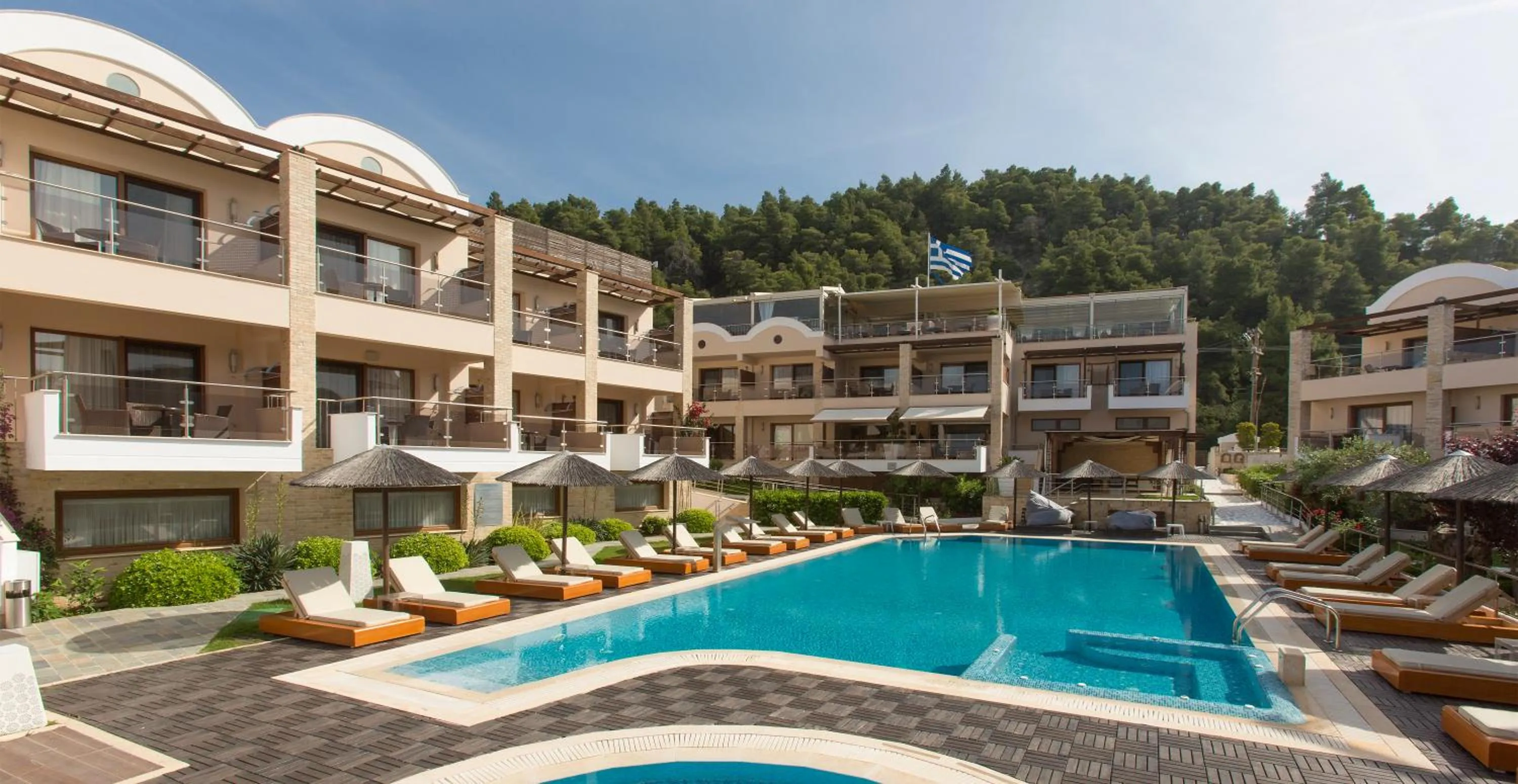 Swimming pool in Olympion Sunset Halkidiki