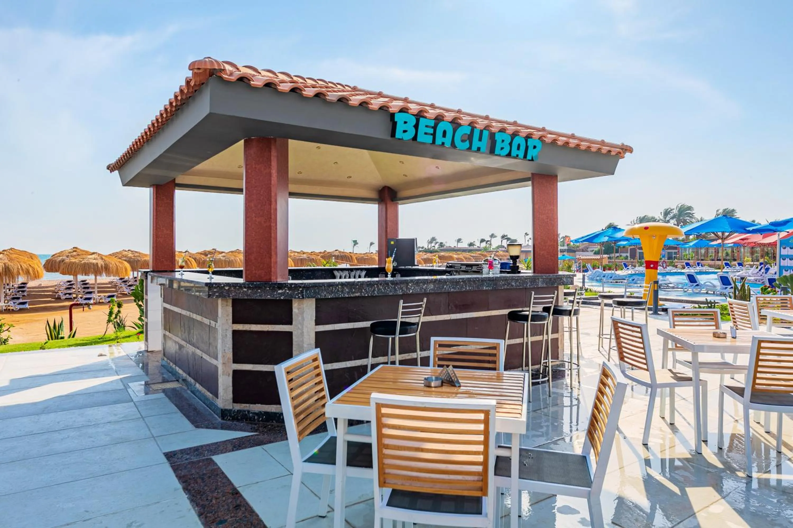 Lounge or bar in Rewaya Majestic Resort