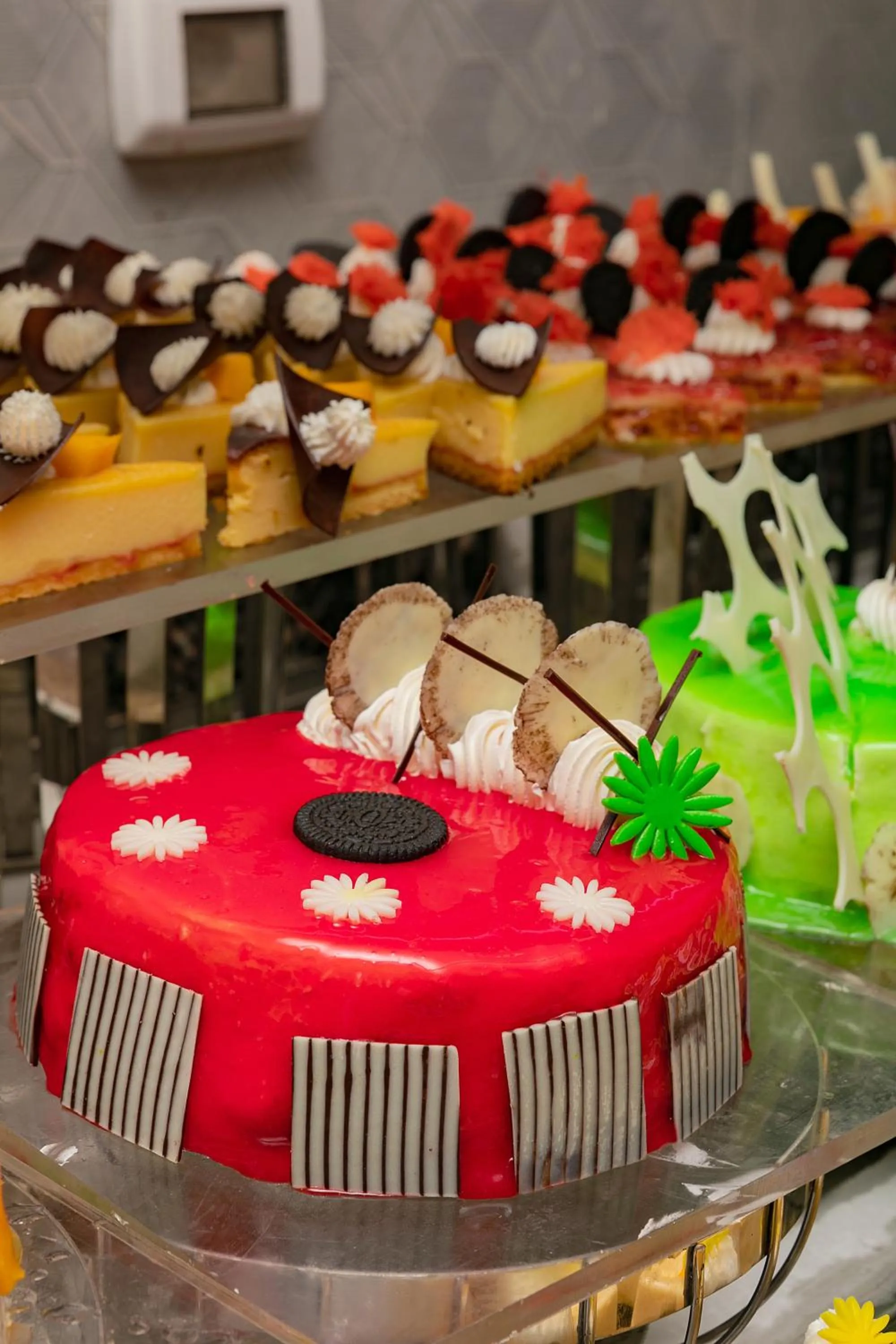 Food in Rewaya Majestic Resort