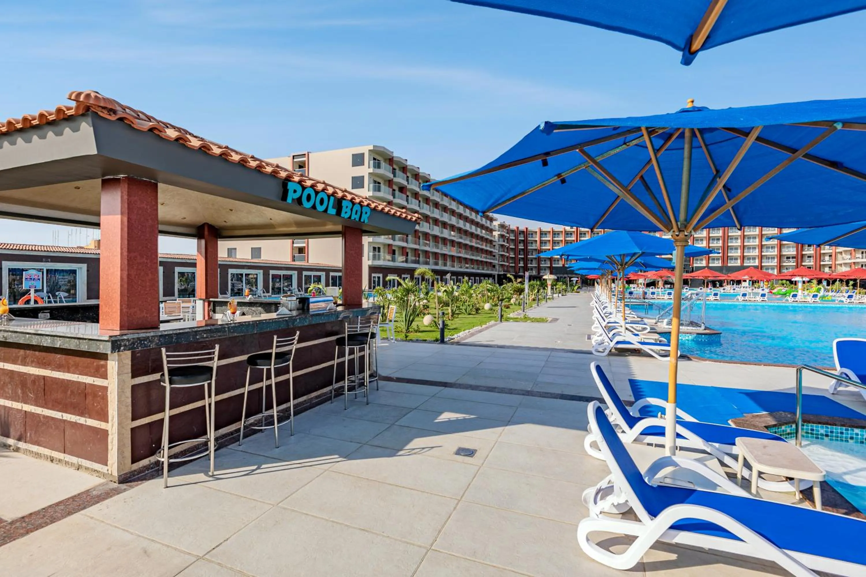 Lounge or bar in Rewaya Majestic Resort