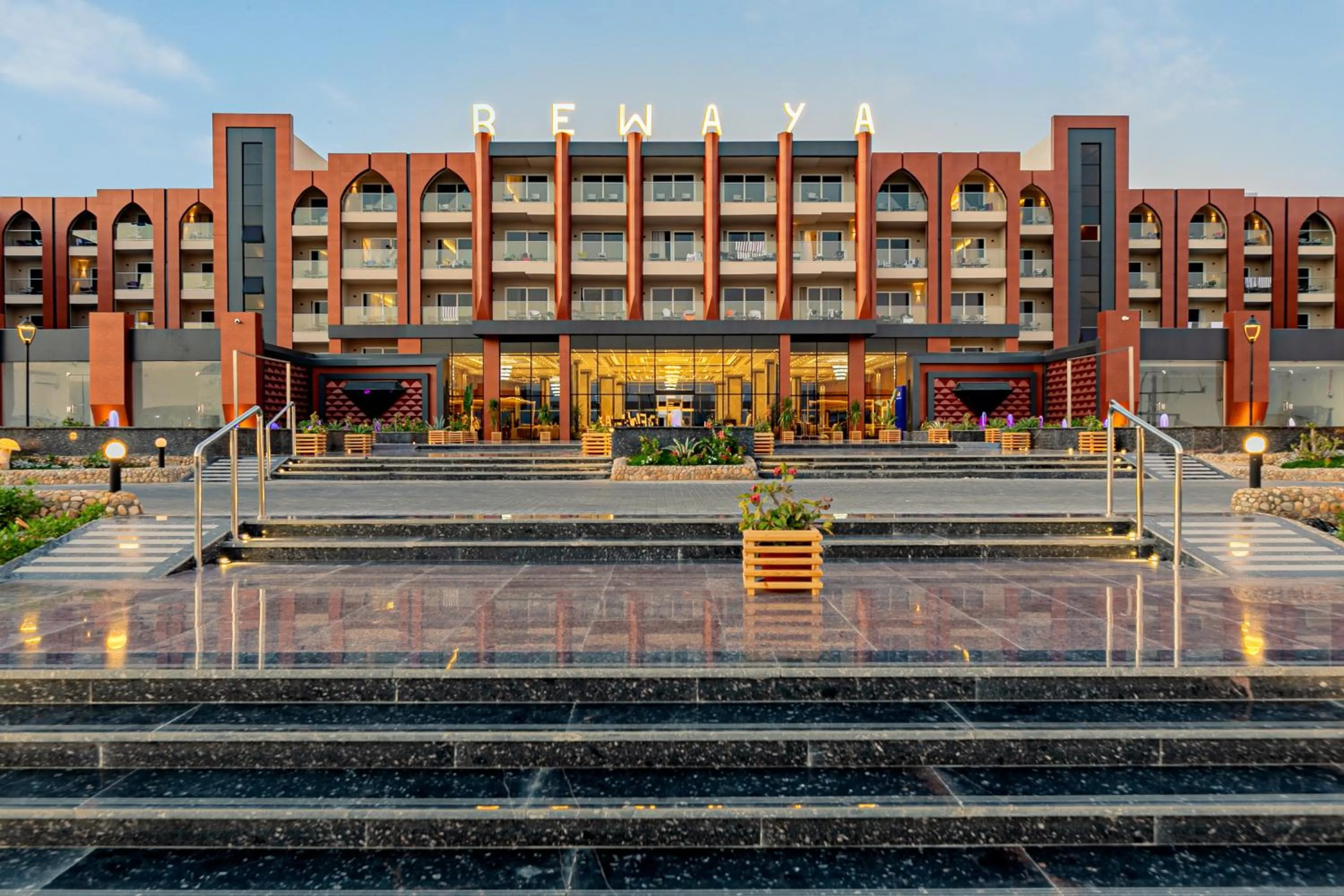 Facade/entrance in Rewaya Majestic Resort