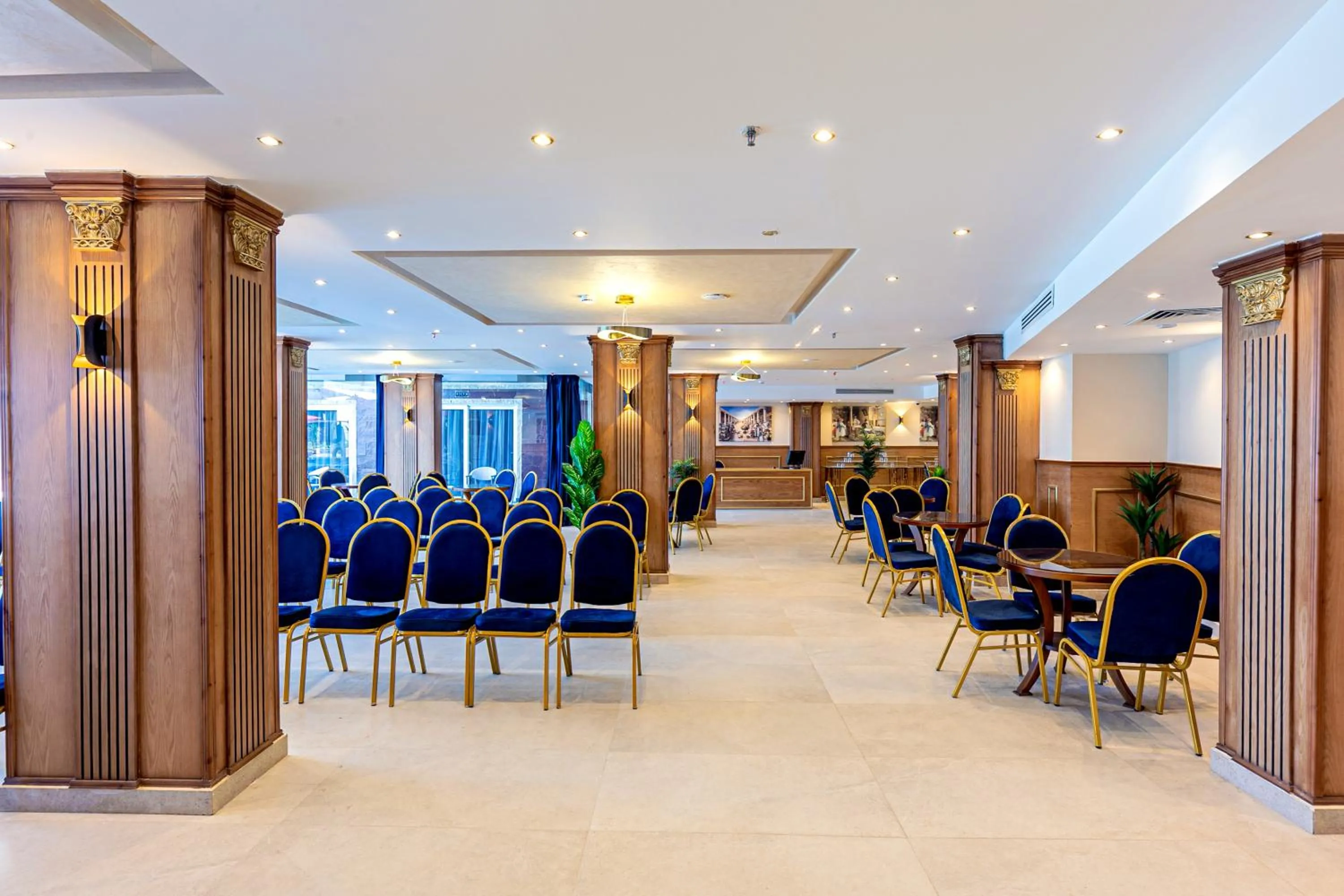 Meeting/conference room in Rewaya Majestic Resort