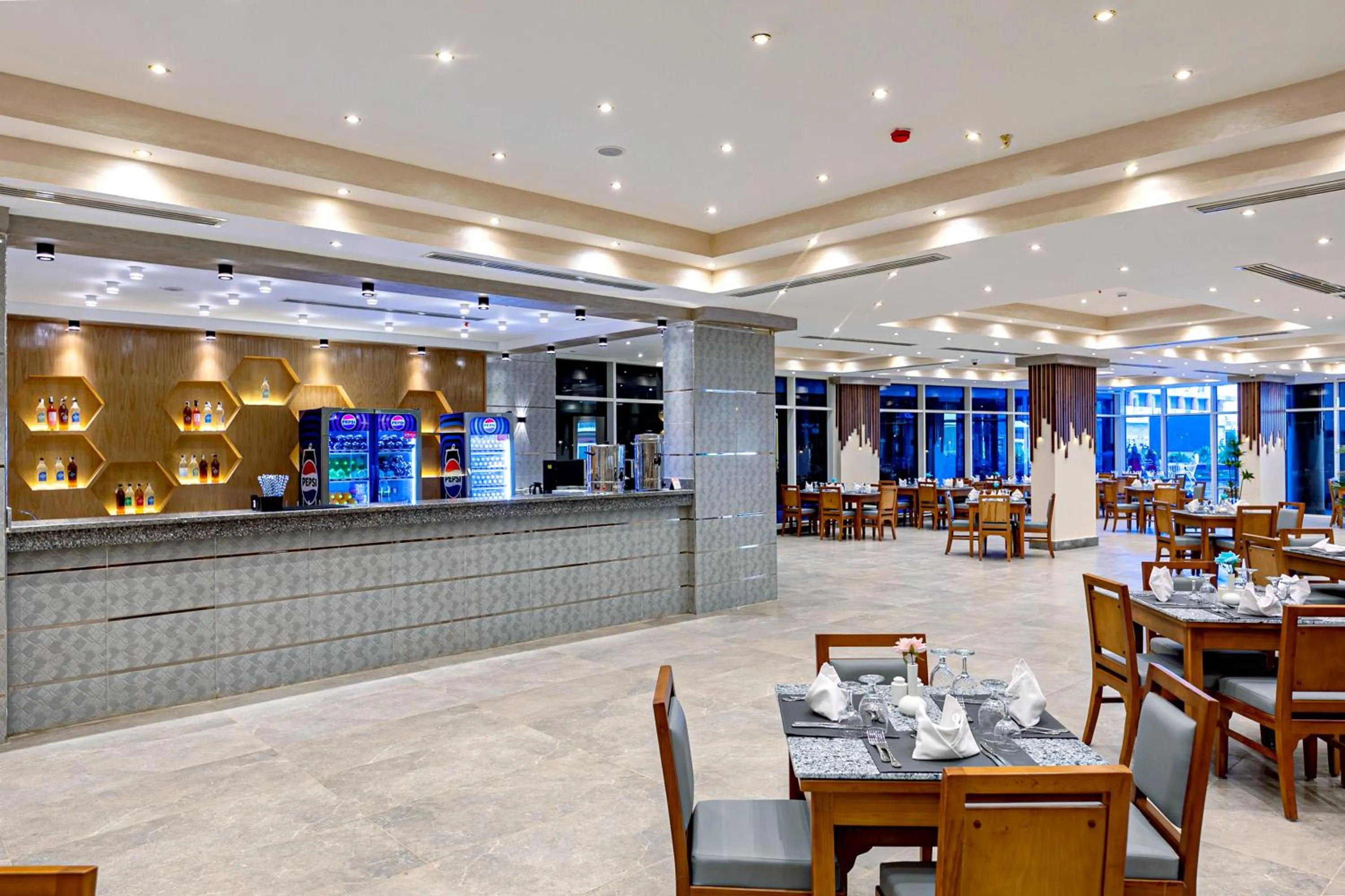 Restaurant/places to eat in Rewaya Majestic Resort