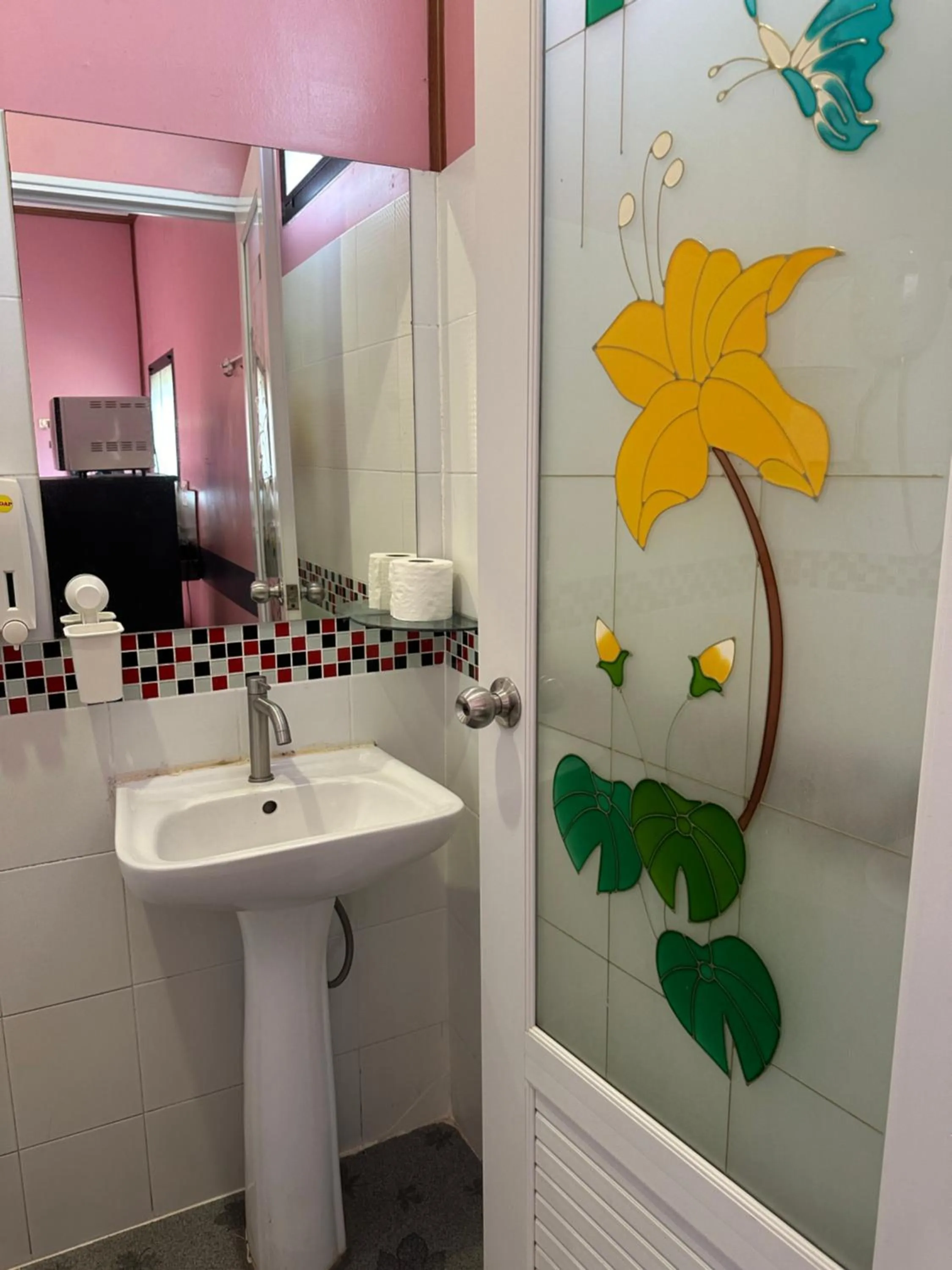 Shower in Fine Times Resort