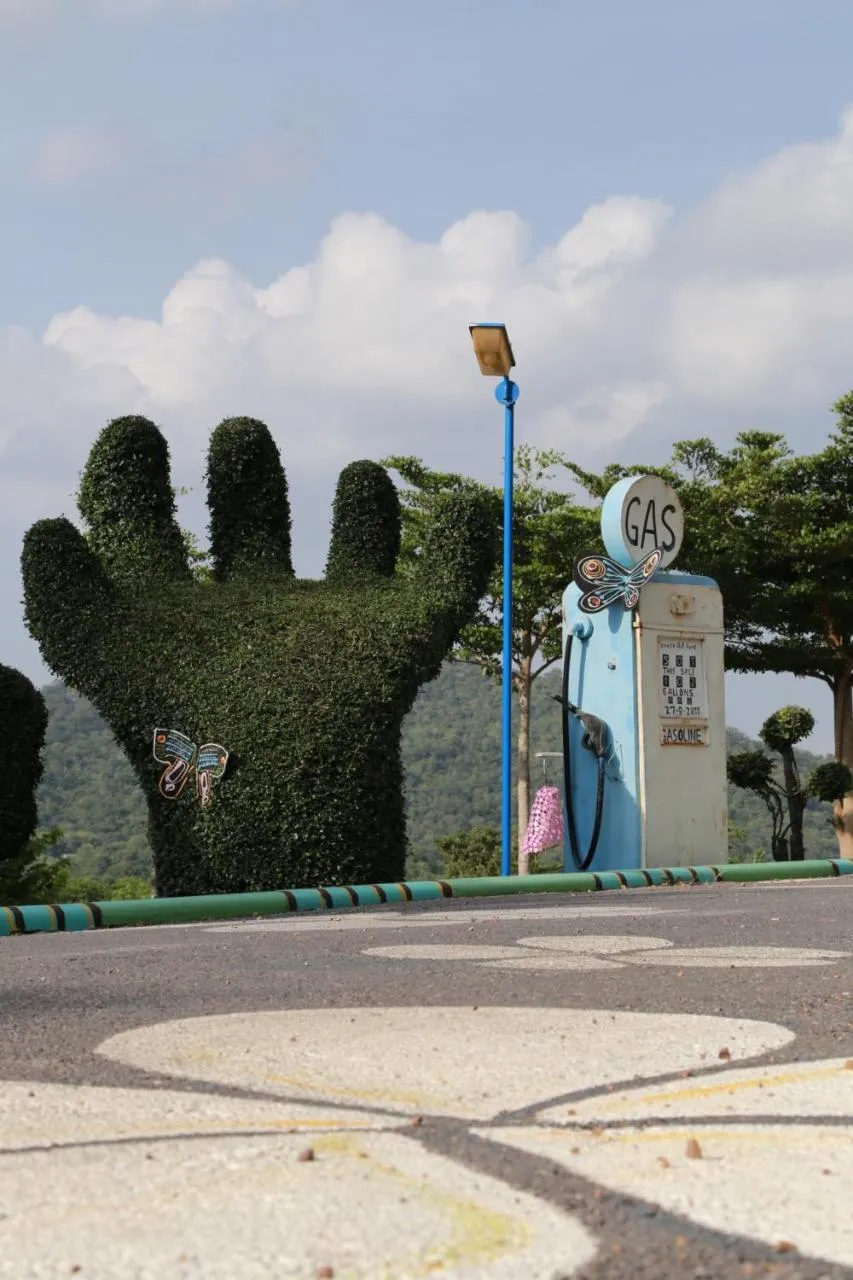 Property building in TonSilp Art Home