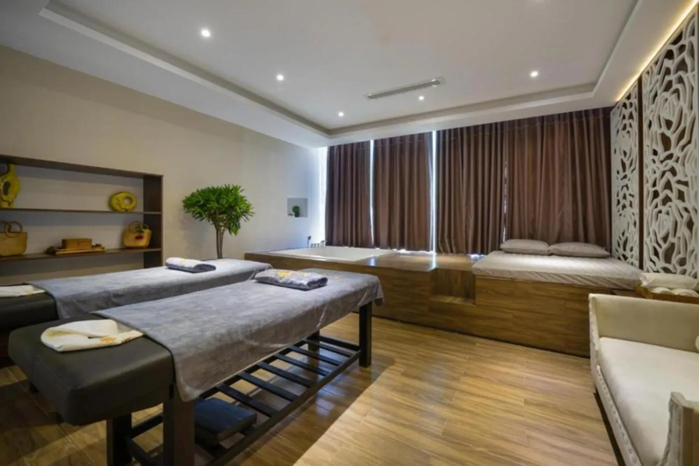 Spa and wellness centre/facilities, Bed in Cicilia Hotels & Spa Danang