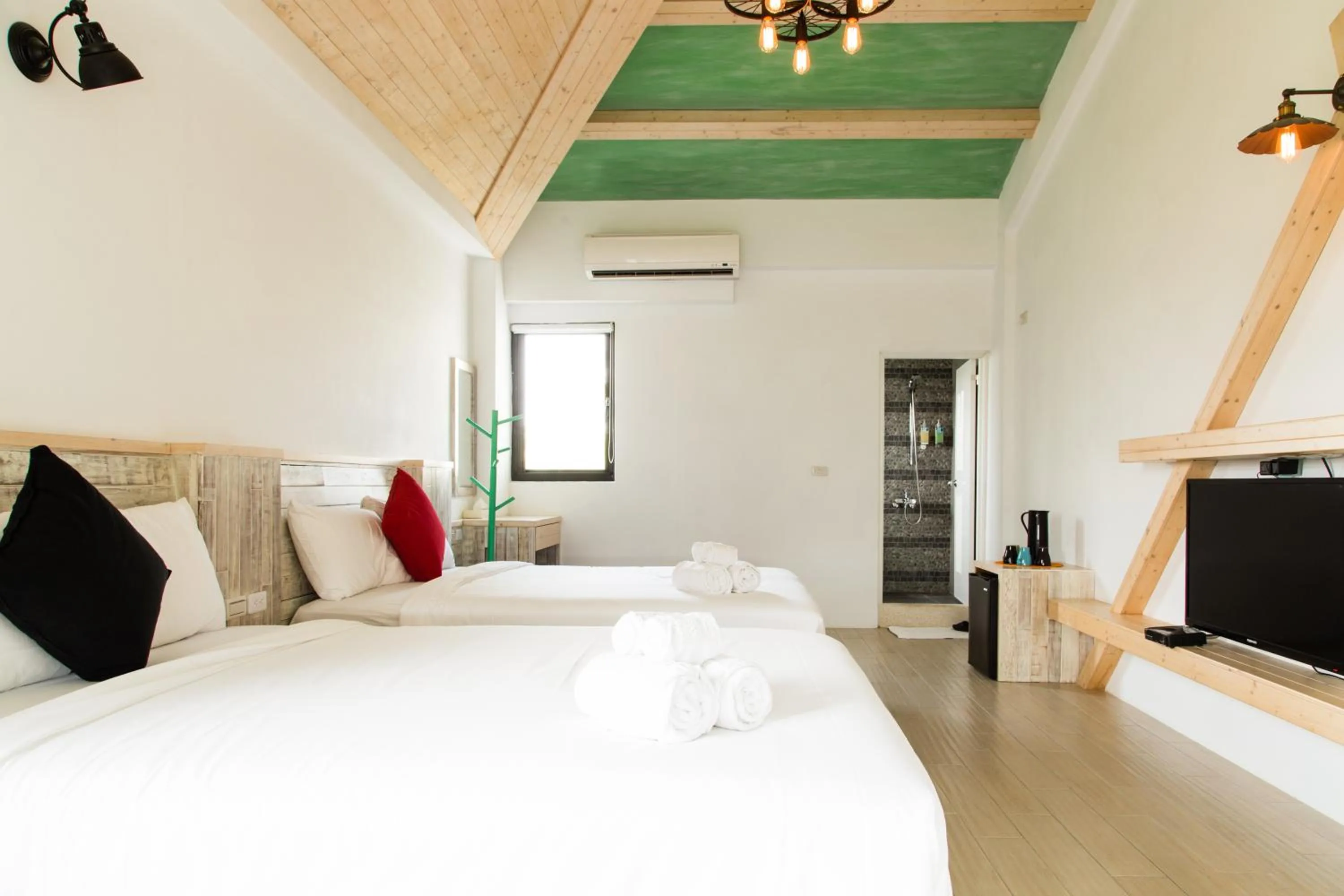 Photo of the whole room, Bed in Oats B&B