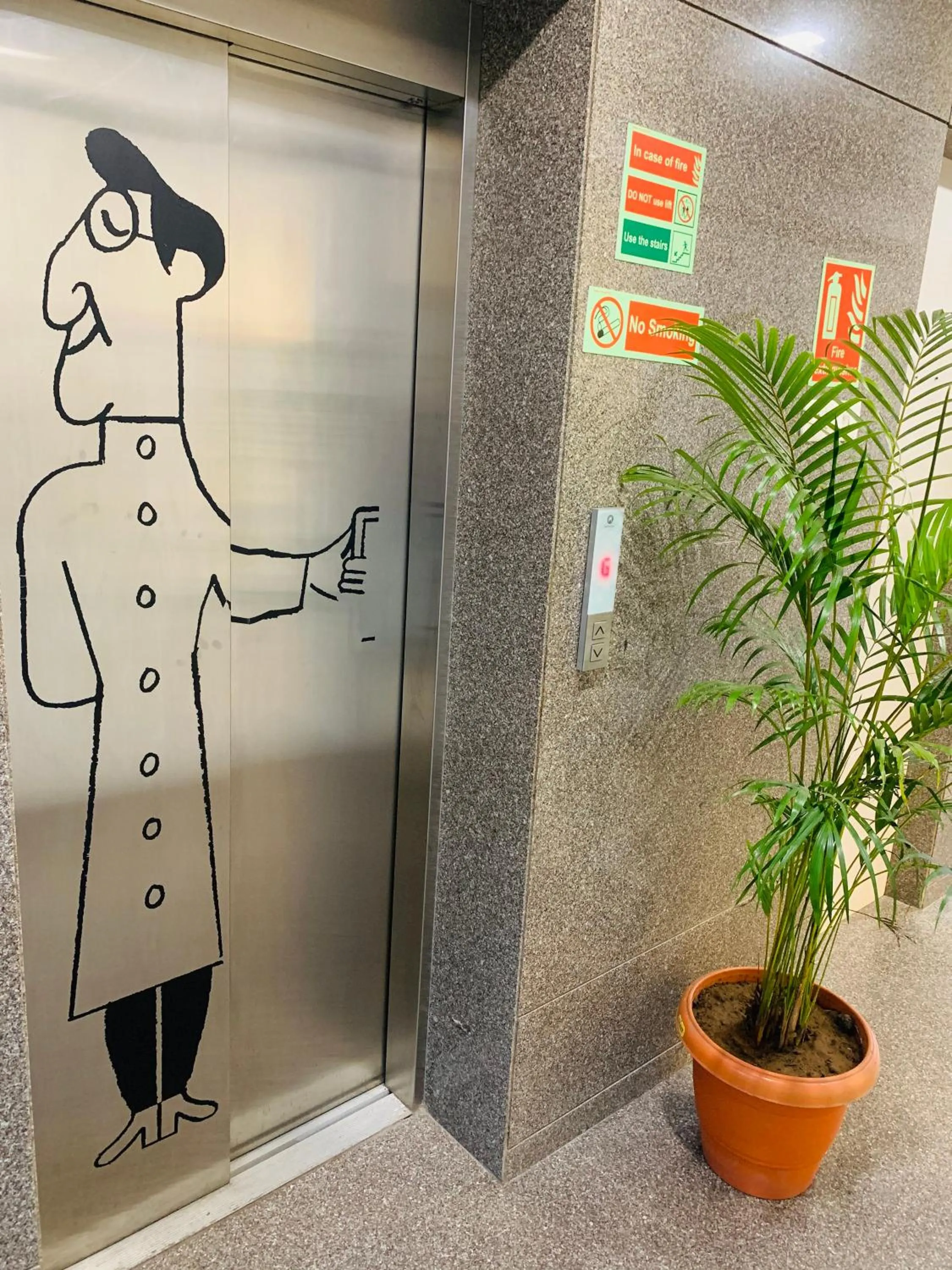 elevator in Grey Oak Hotel