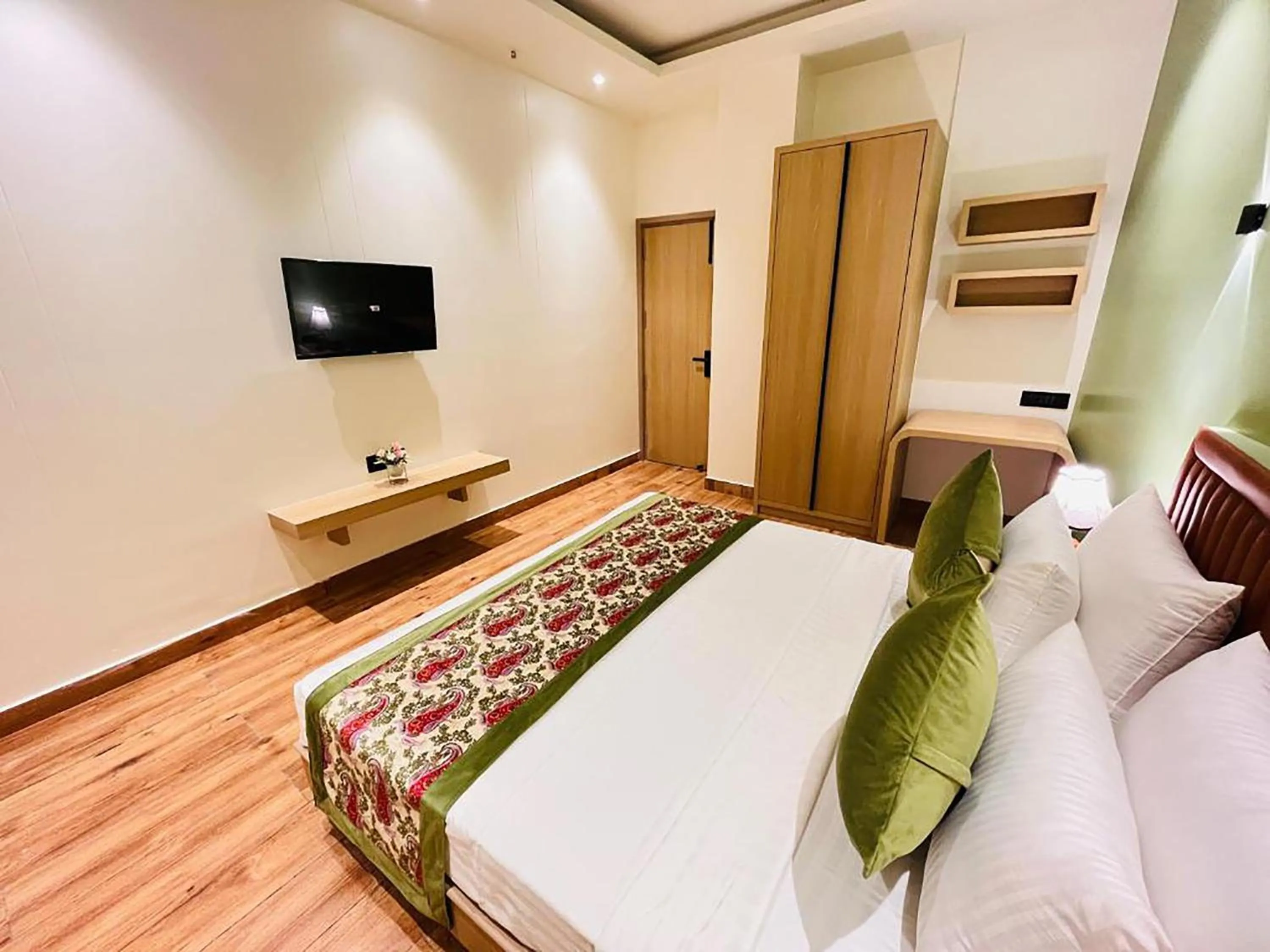 Living room in Hotel Punj E Tara Anand Vihar Vaishali Ghaziabad