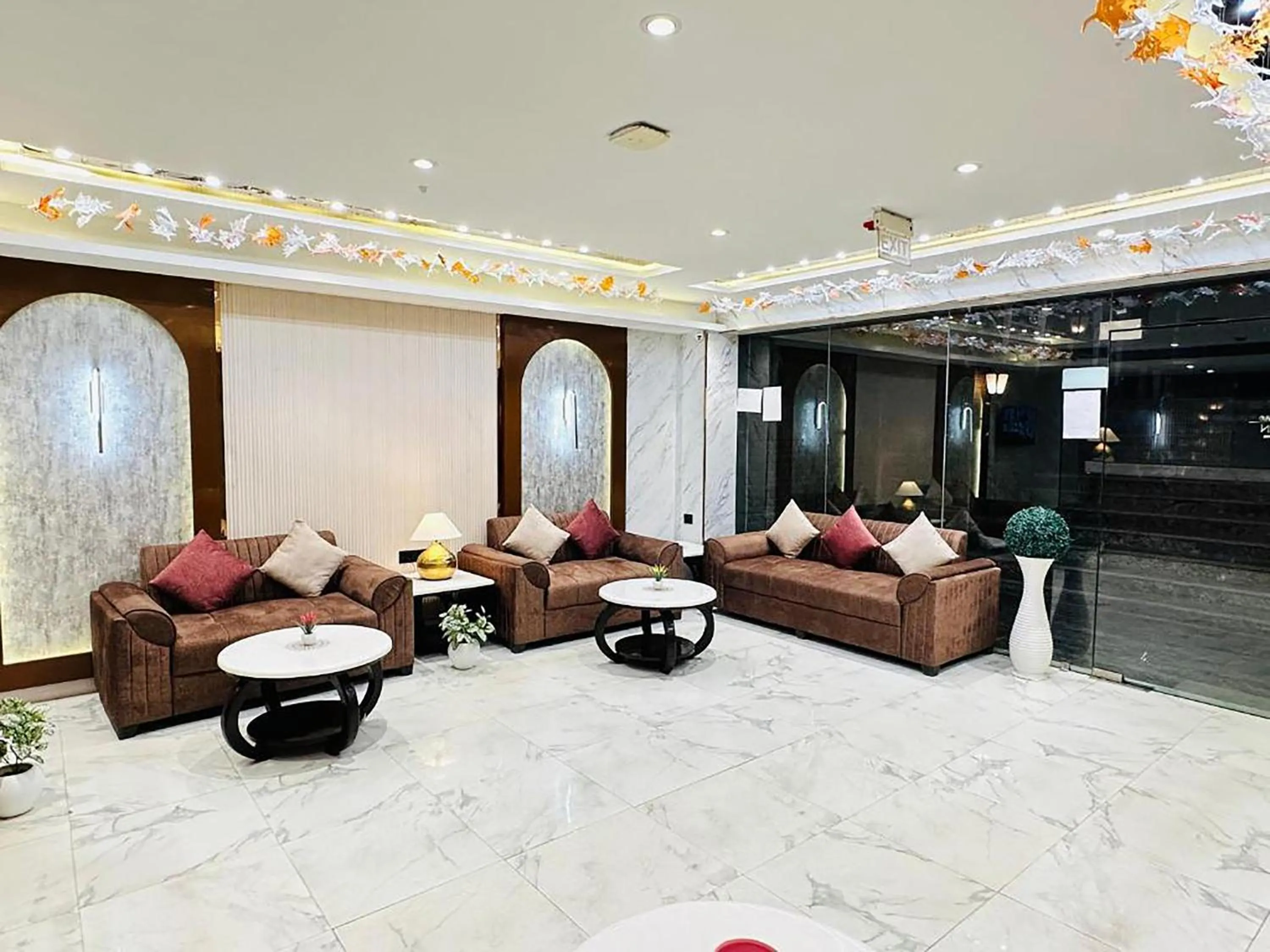 Living room in Hotel Punj E Tara Anand Vihar Vaishali Ghaziabad