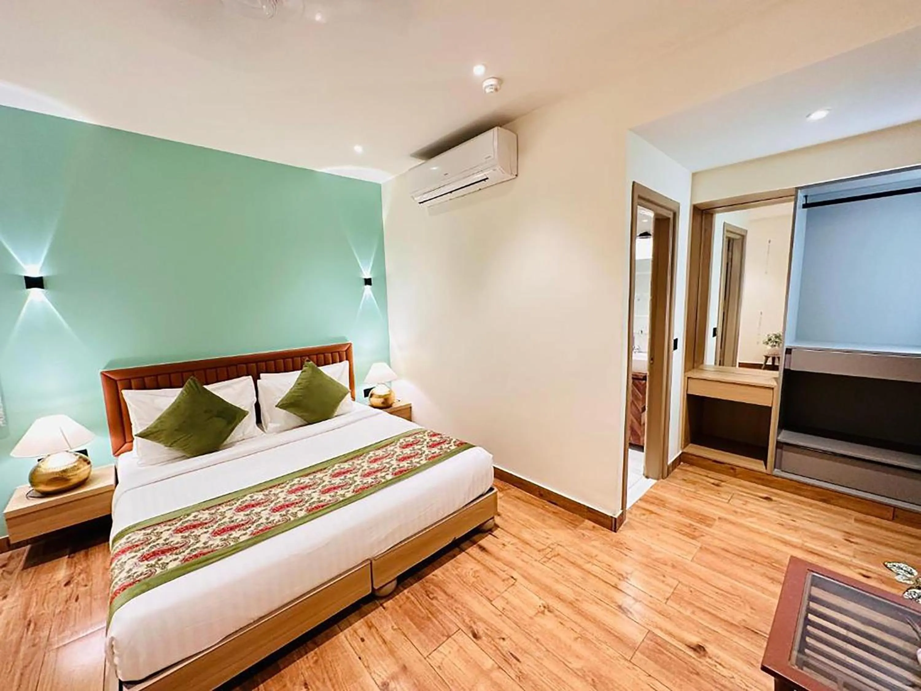 Bed in Hotel Punj E Tara Anand Vihar Vaishali Ghaziabad