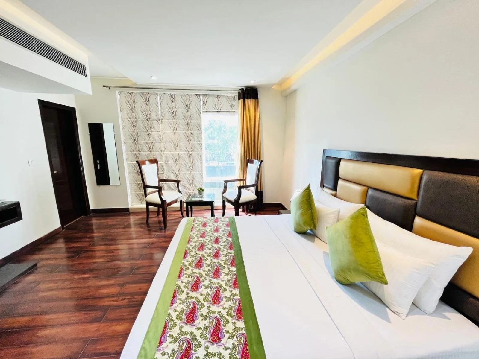 Bed in Hotel Grand Stay