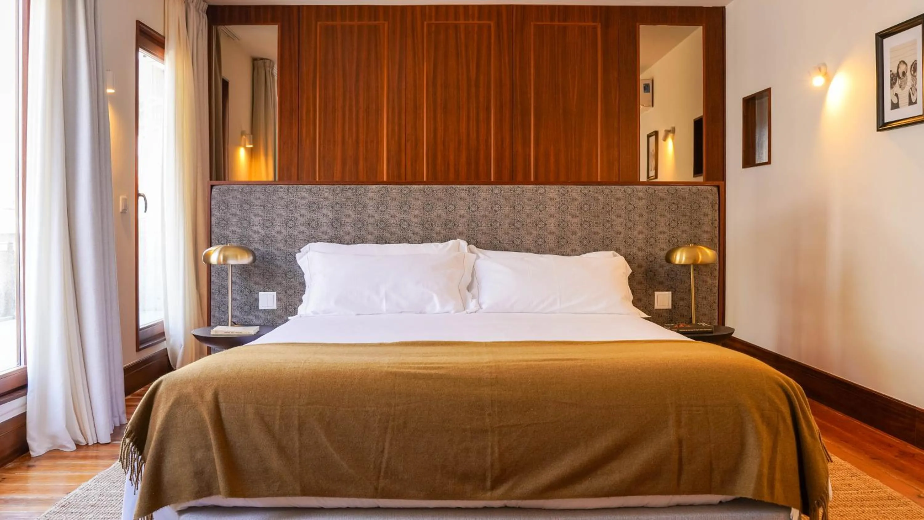 Bedroom, Bed in Being Porto Hostel