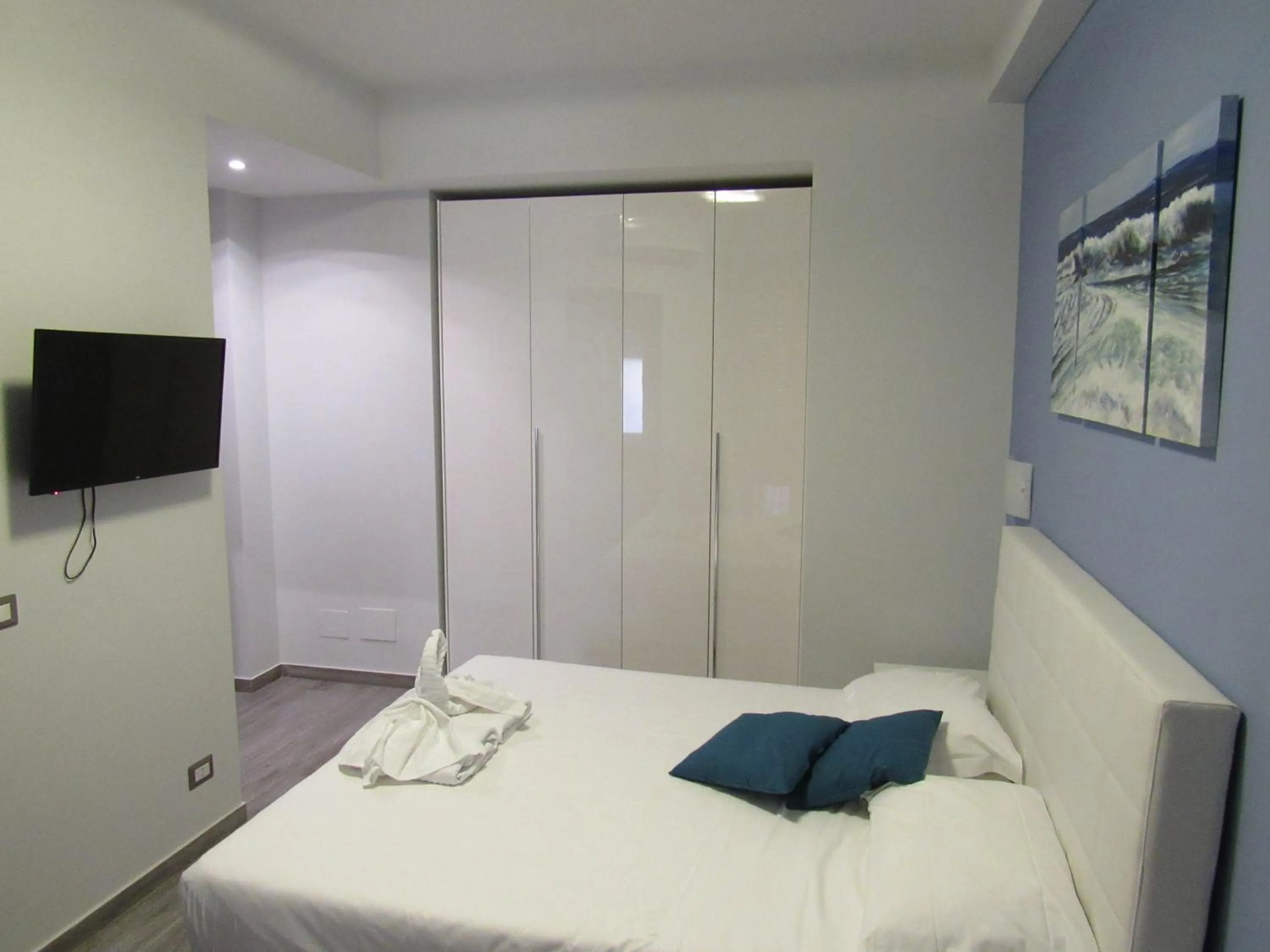 Other, TV/Entertainment Center in Pianeta Roma