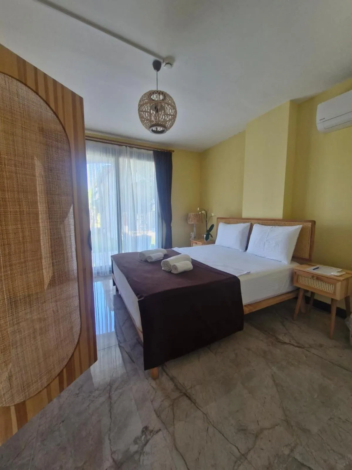 Bed in Velder House Urla