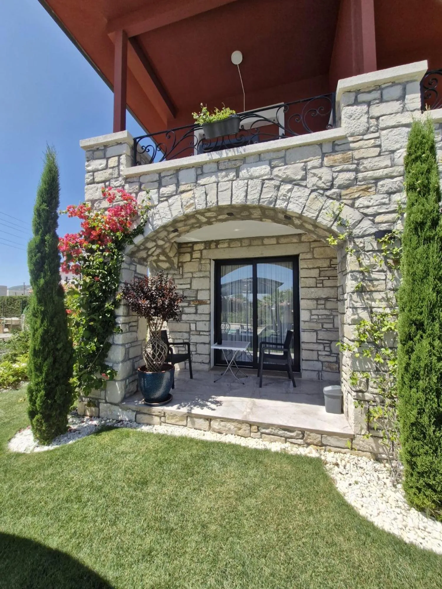 Property building in Velder House Urla