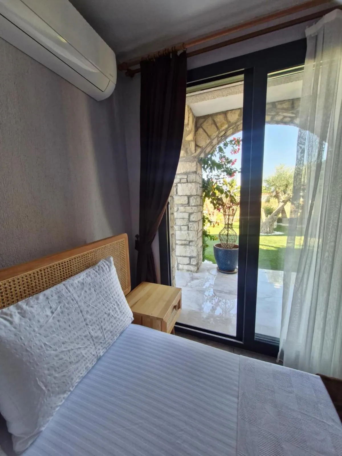 Bed in Velder House Urla