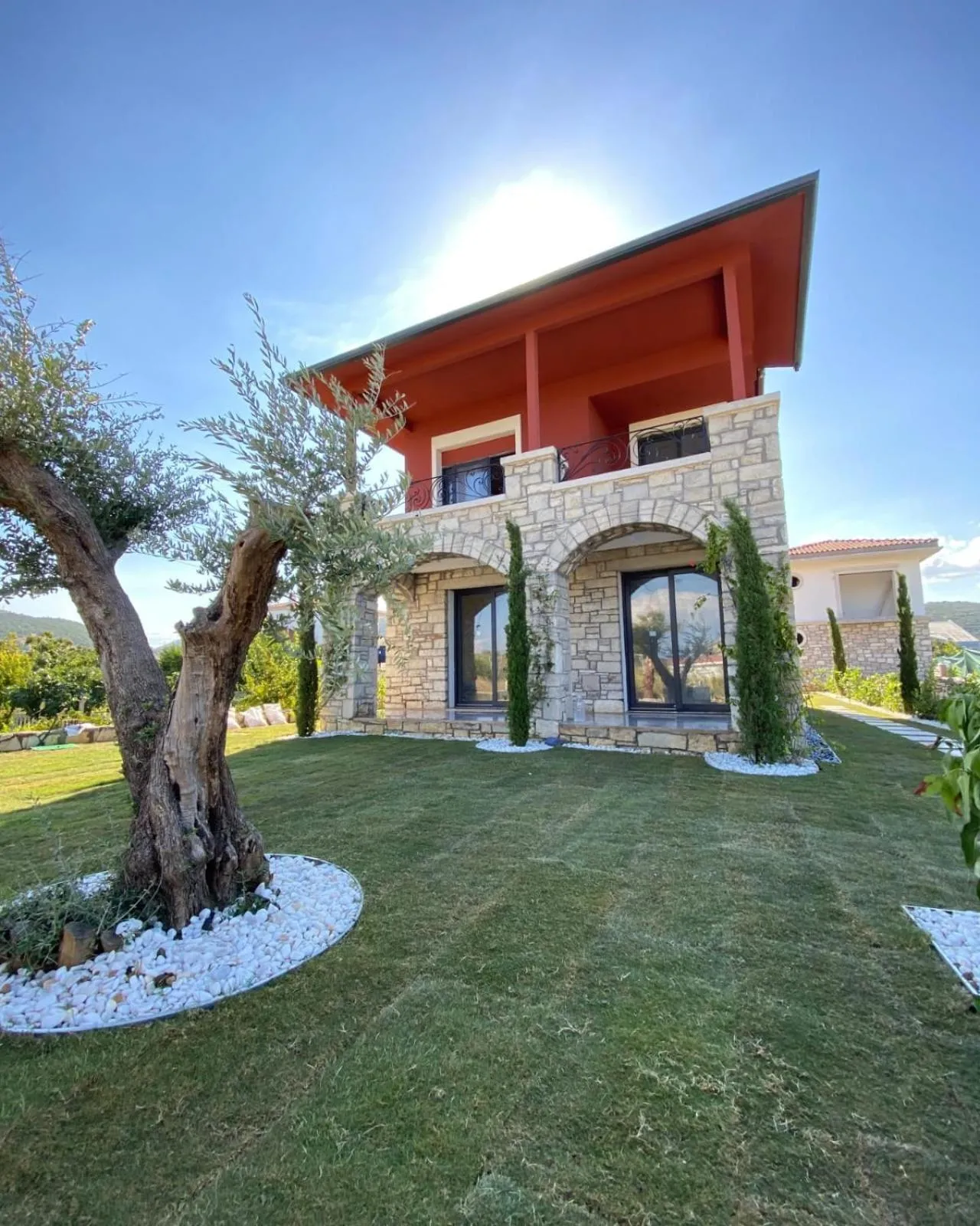 Property building in Velder House Urla