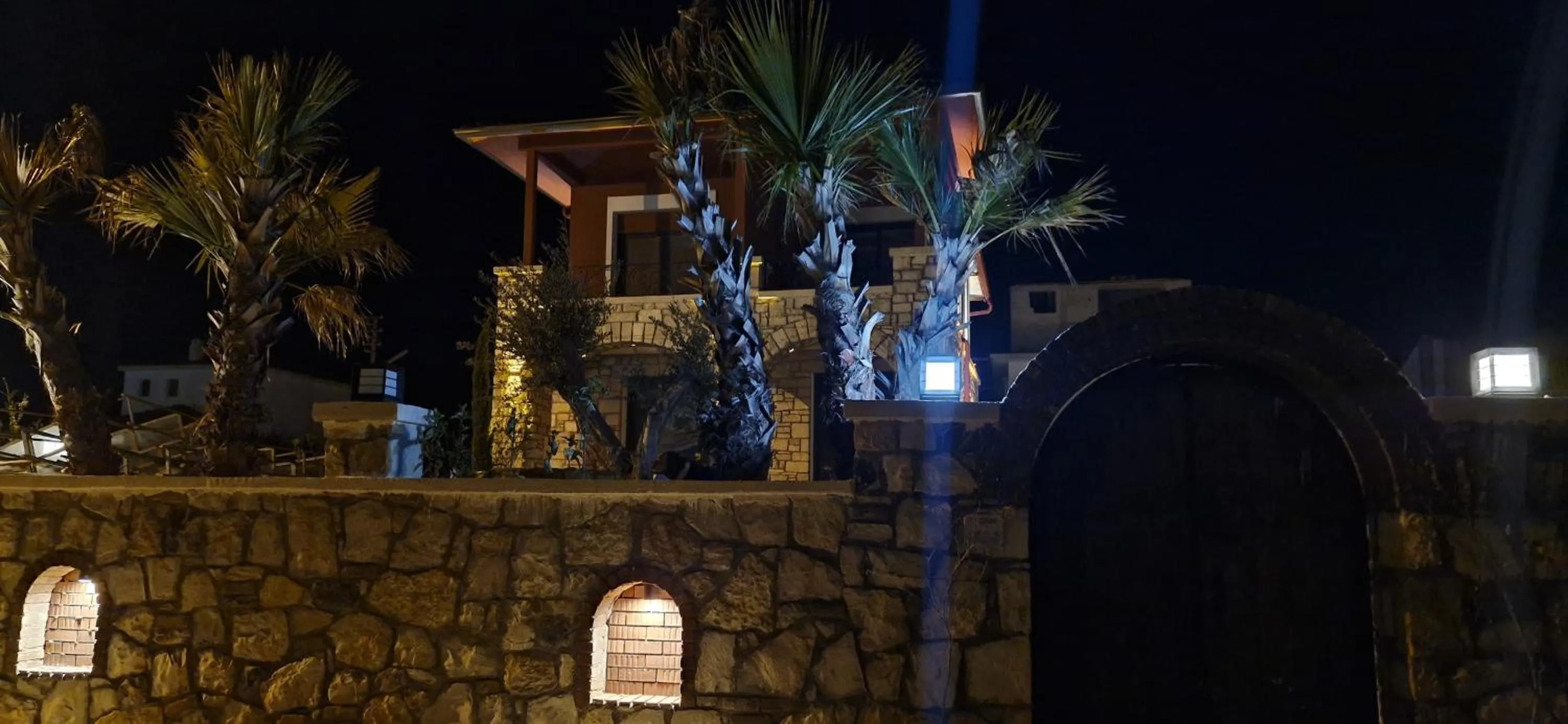 Property building in Velder House Urla