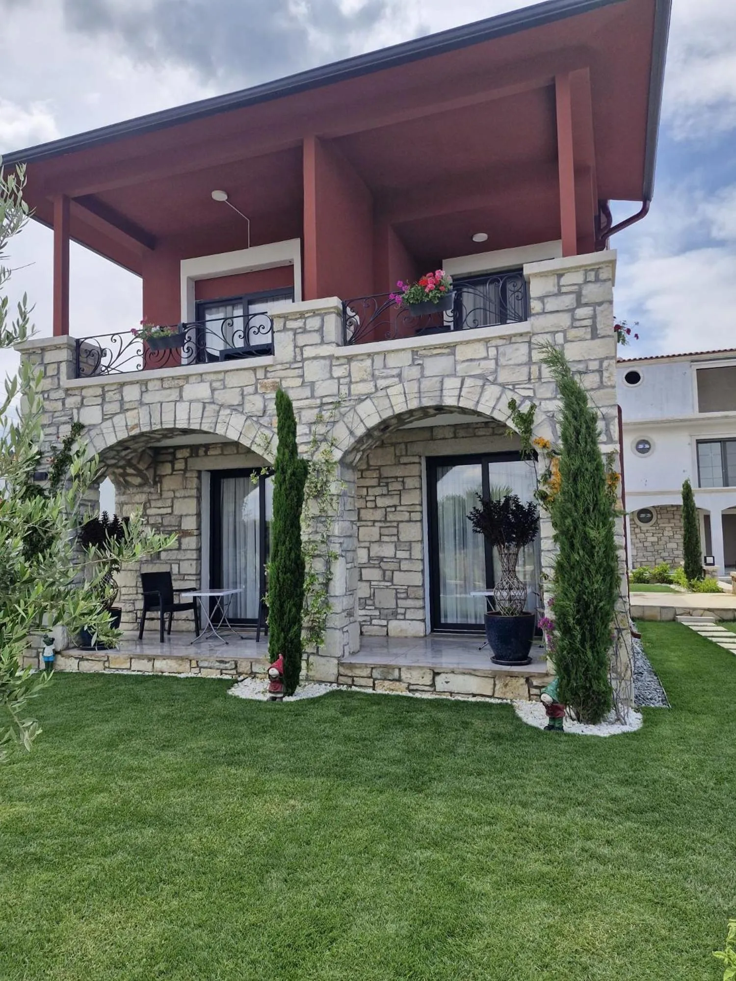 Property building in Velder House Urla