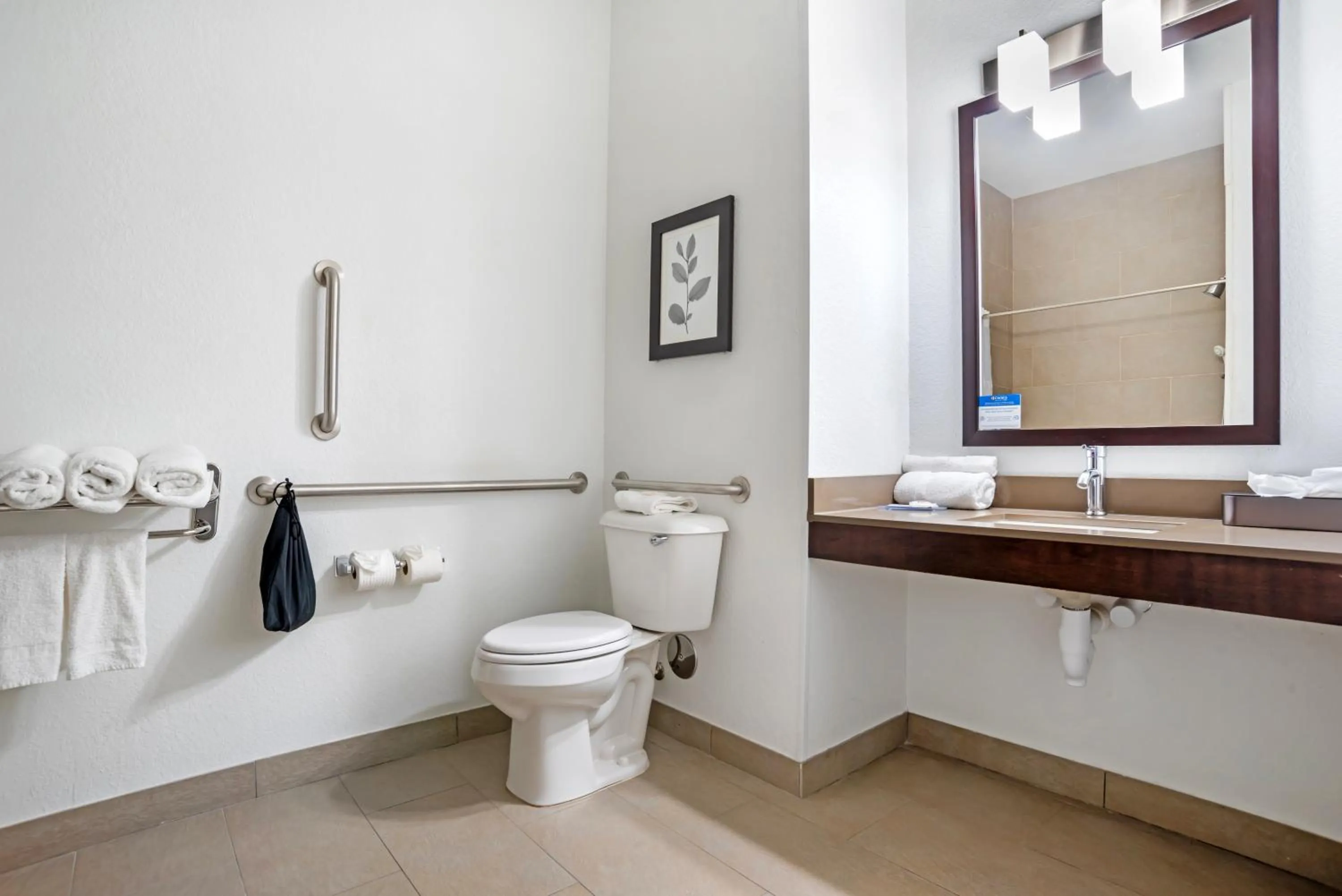 Bathroom in Comfort Inn & Suites Slidell - New Orleans Area