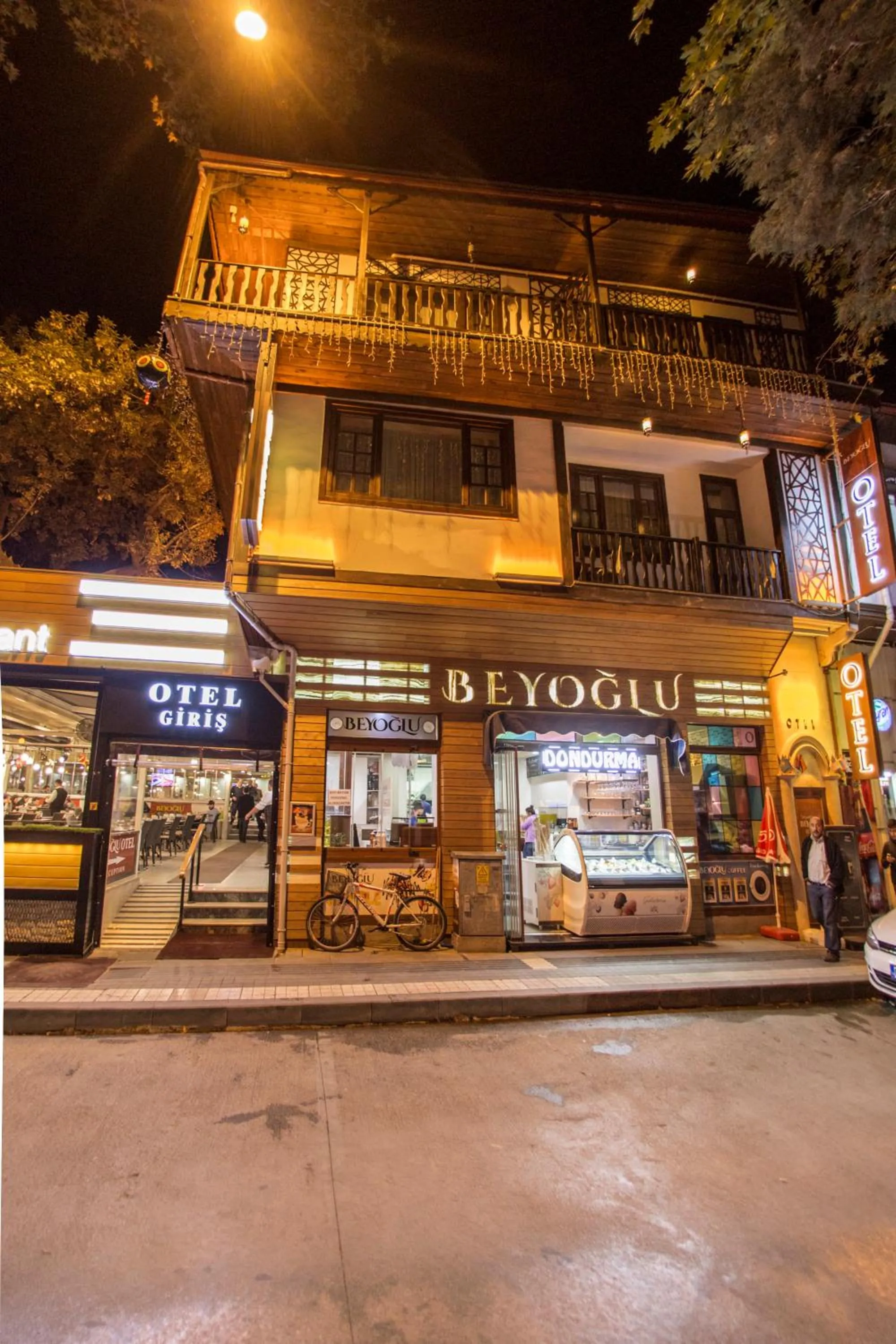 Property building in Payidar Hotel