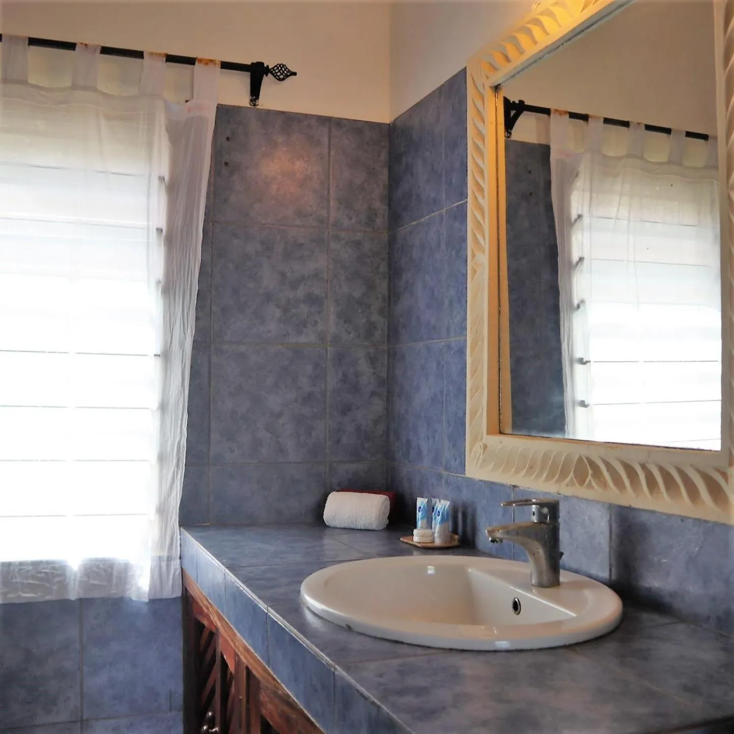 Bathroom in Lily Palm Resort