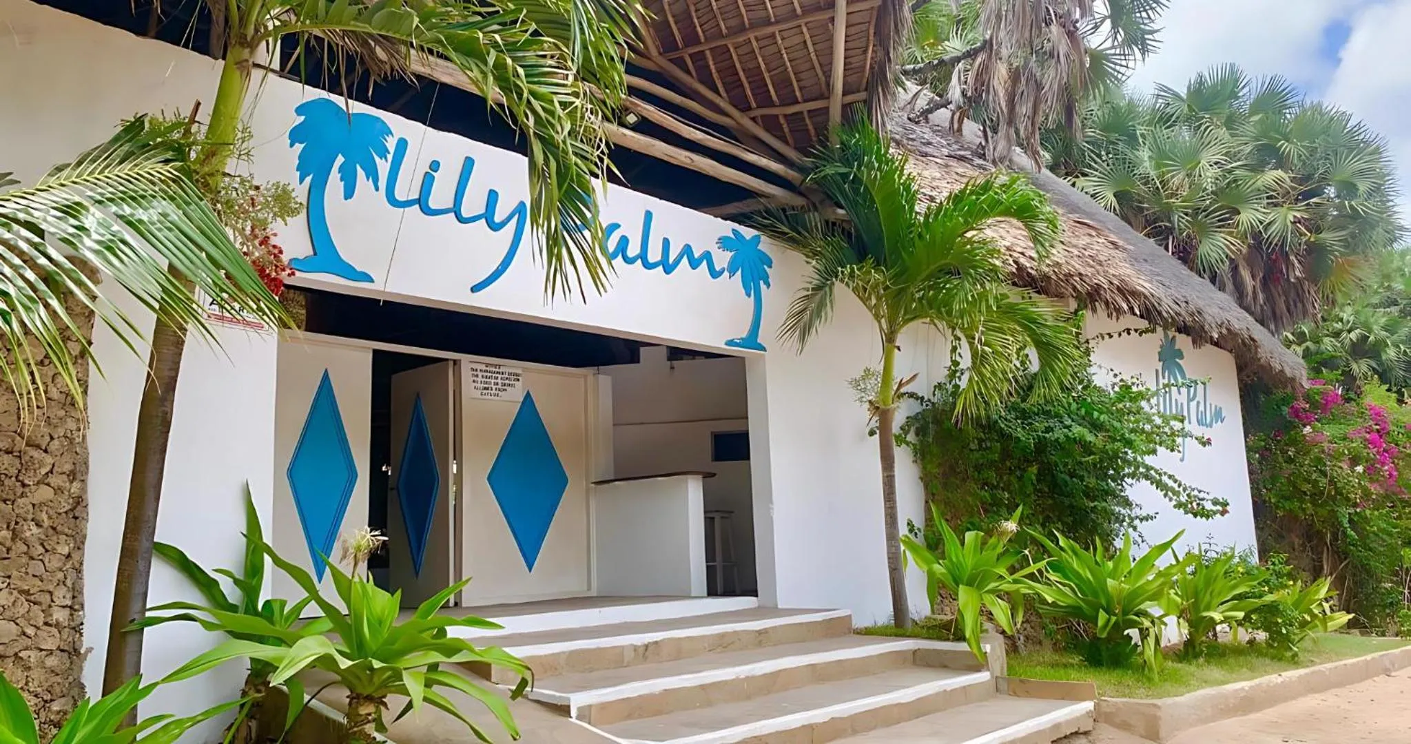 Property building in Lily Palm Resort