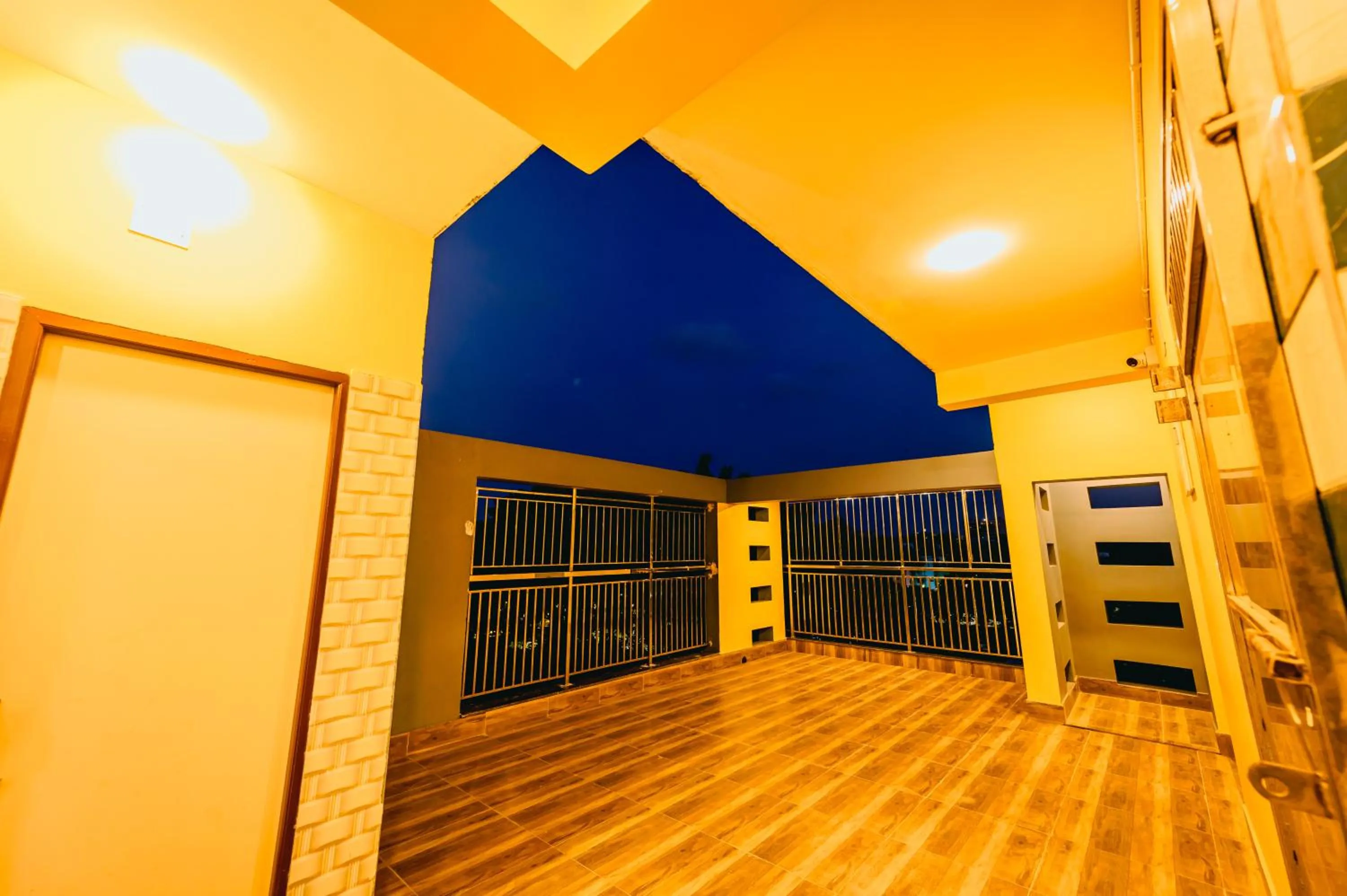 Balcony/Terrace in Livotel Premium Hotel