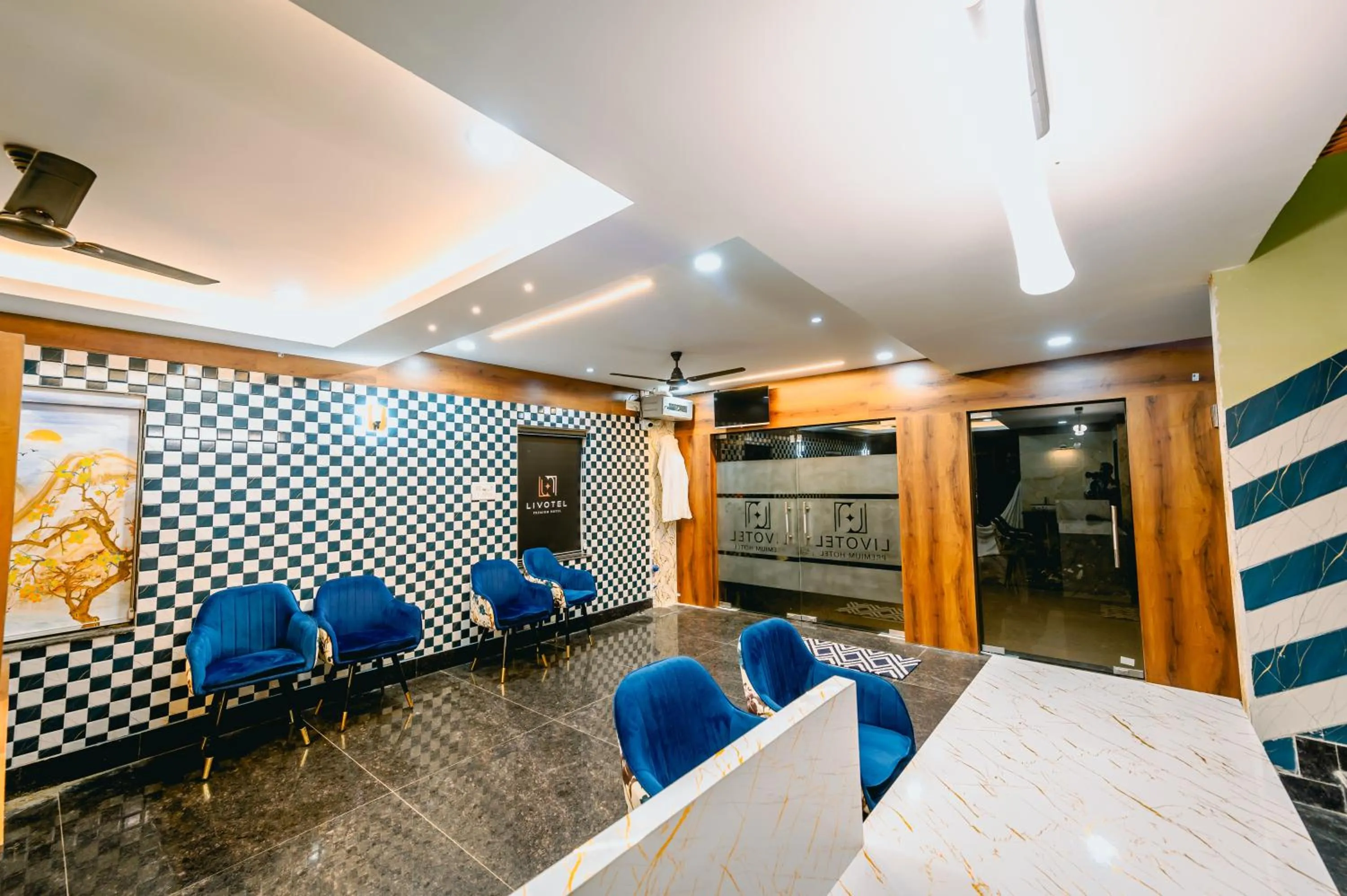 Seating area in Livotel Premium Hotel