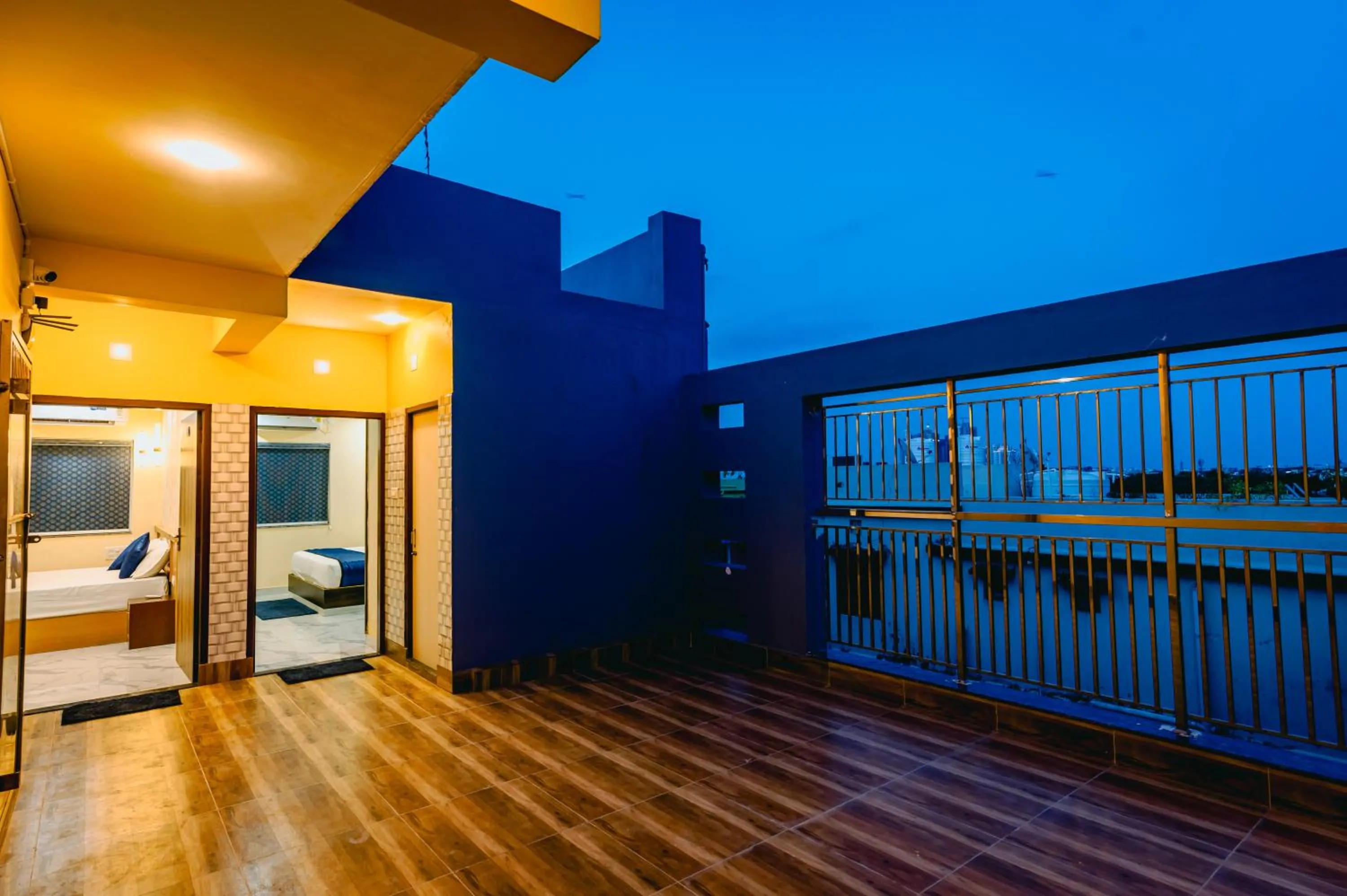 Balcony/Terrace, Bed in Livotel Premium Hotel