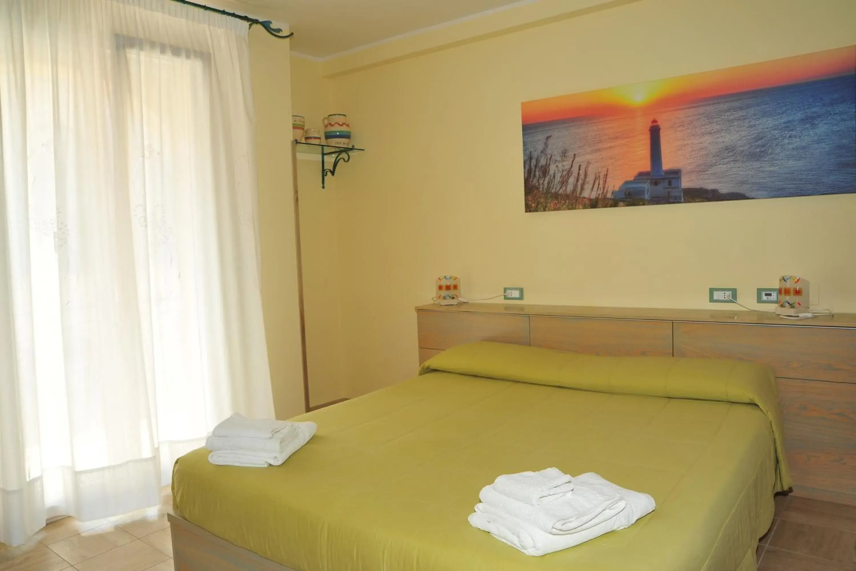 Deluxe Double or Twin Room with Kitchenette in Cala Dei Normanni - Camere sulle Mura Deluxe Double or Twin Room with Kitchenette in Cala Dei Normanni - Camere sulle Mura