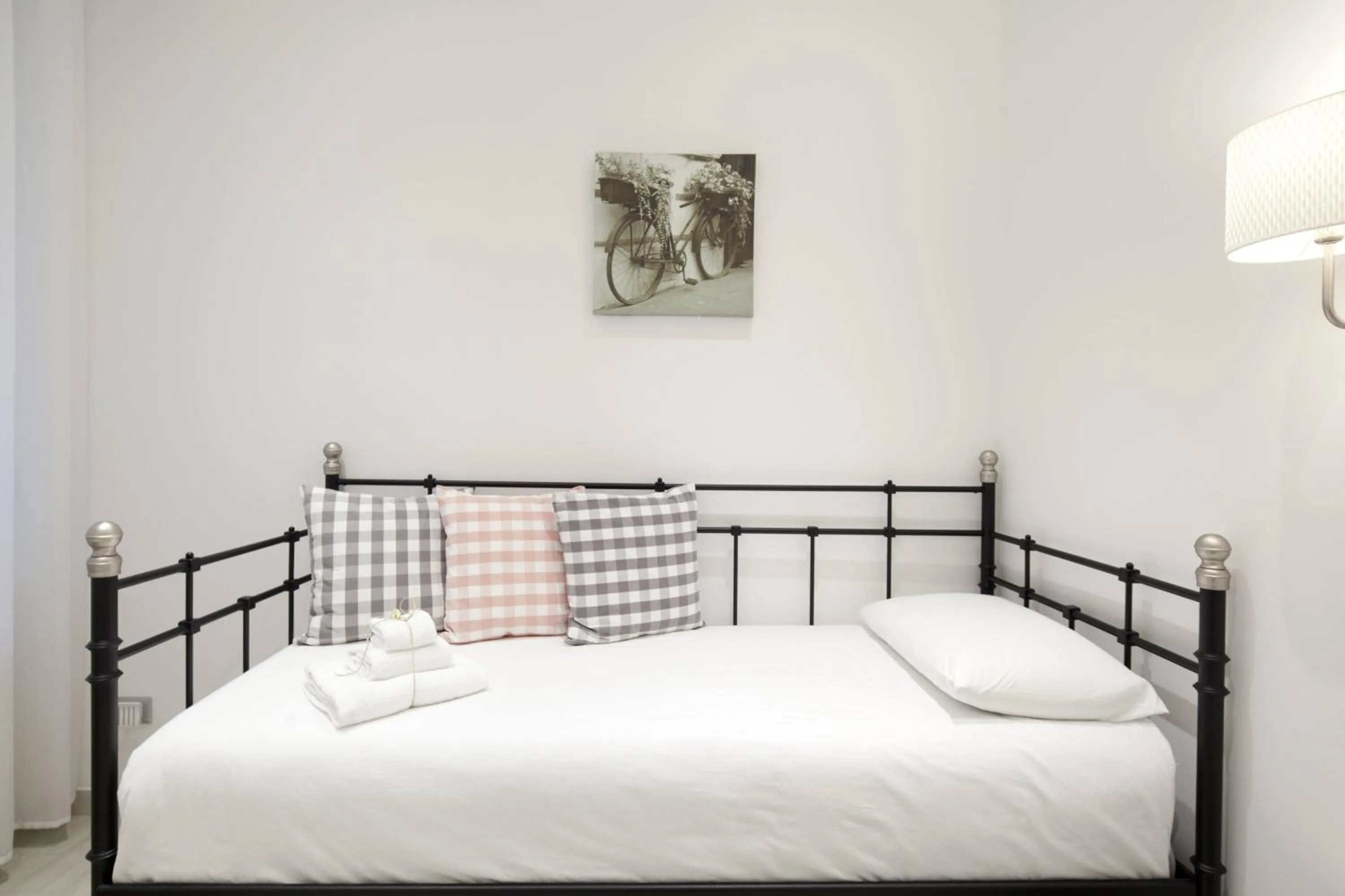 Other, Bed in Affittacamere Arosio