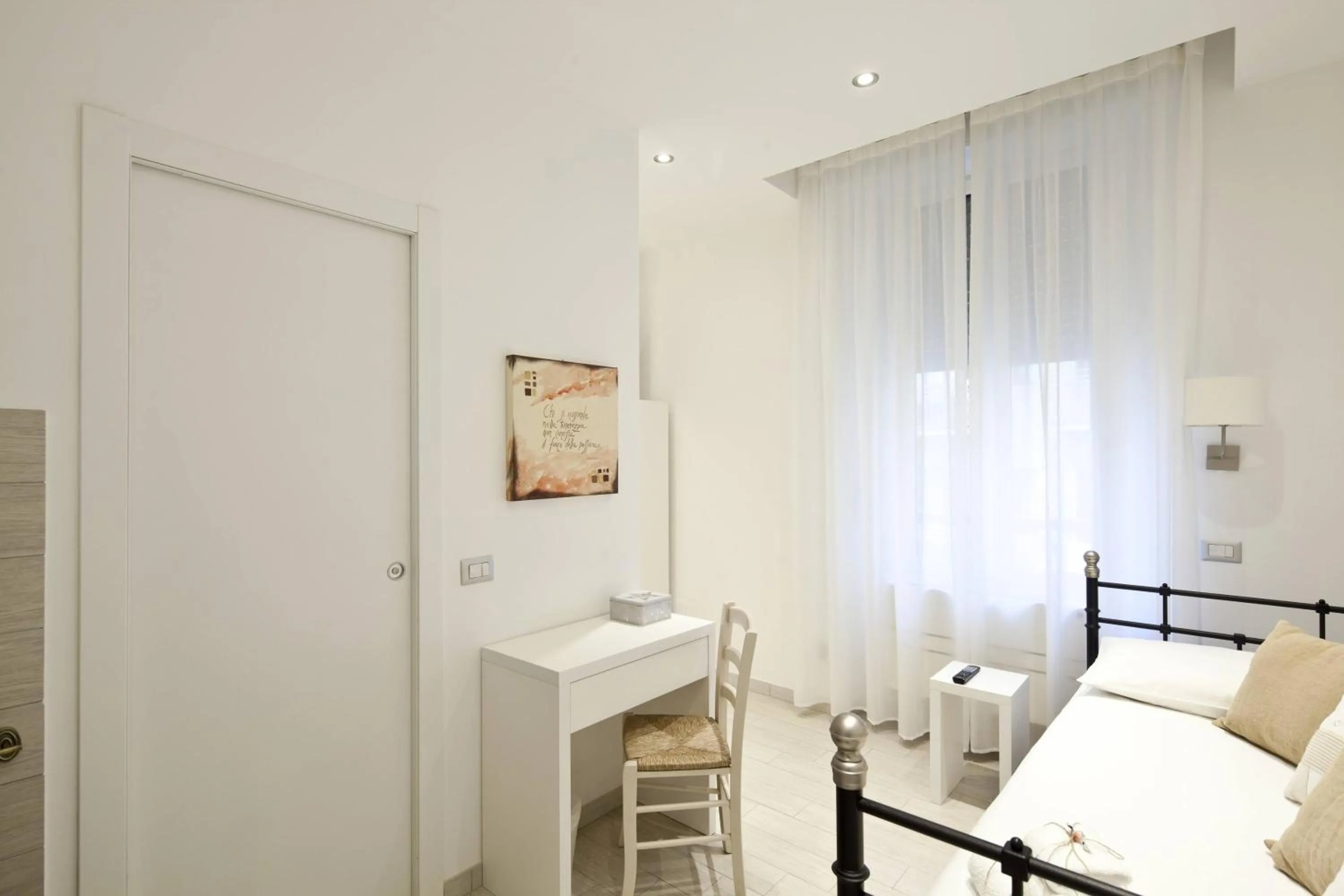 Other, Bed in Affittacamere Arosio