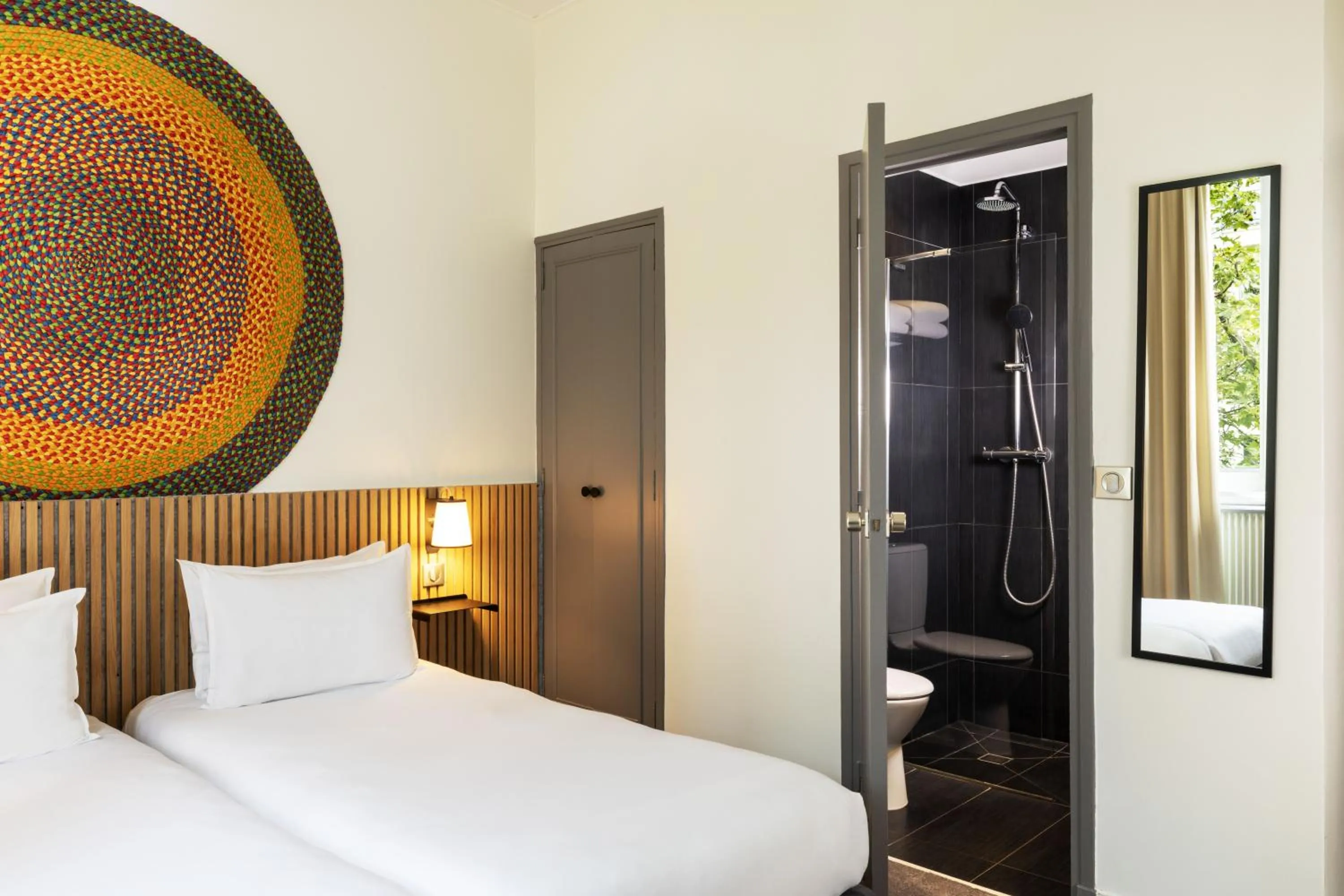 Bedroom, Bed in Hôtel Korner Châtelet