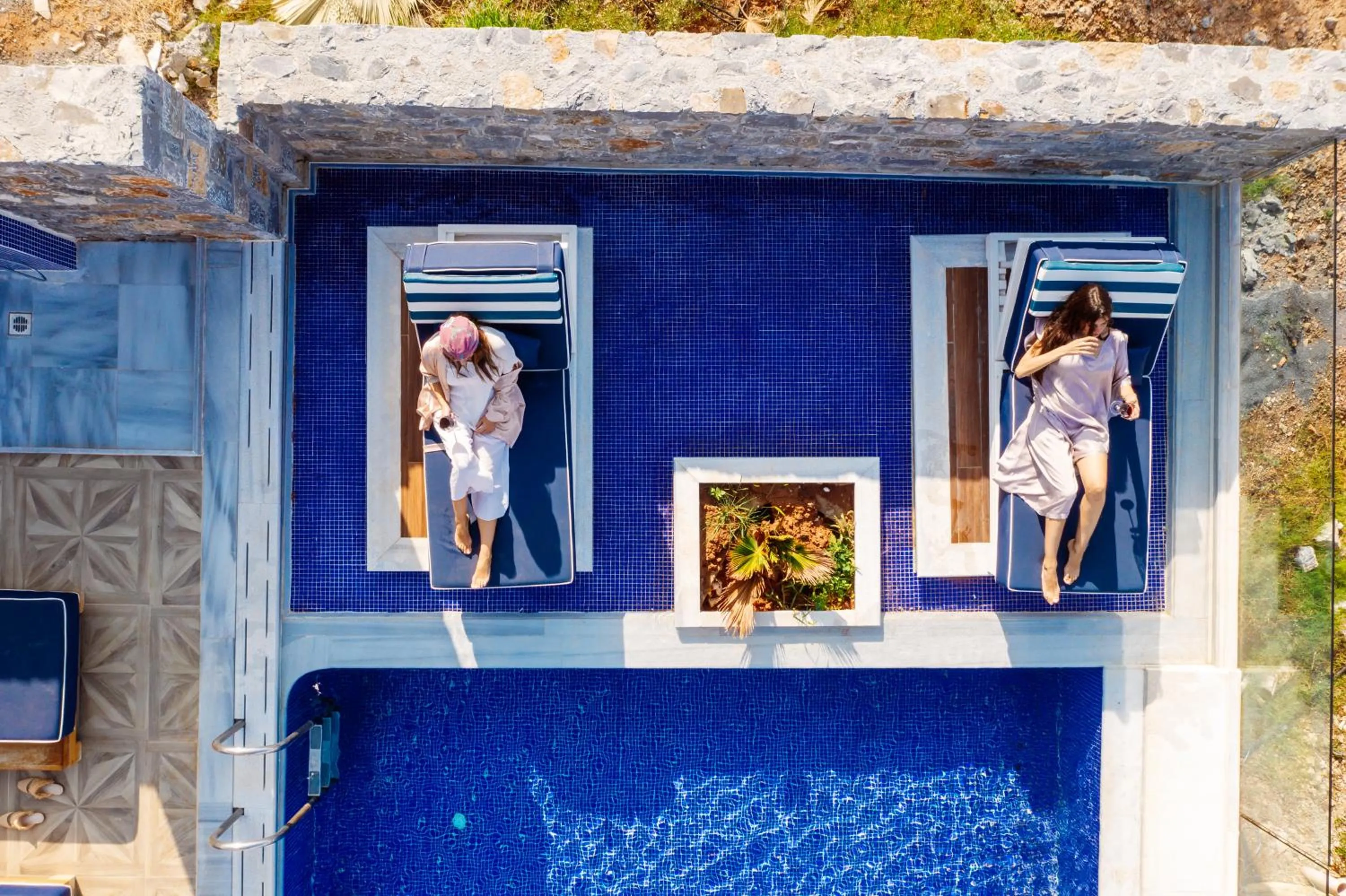 Shower in Minos Imperial Luxury Beach Resort & Spa Milatos