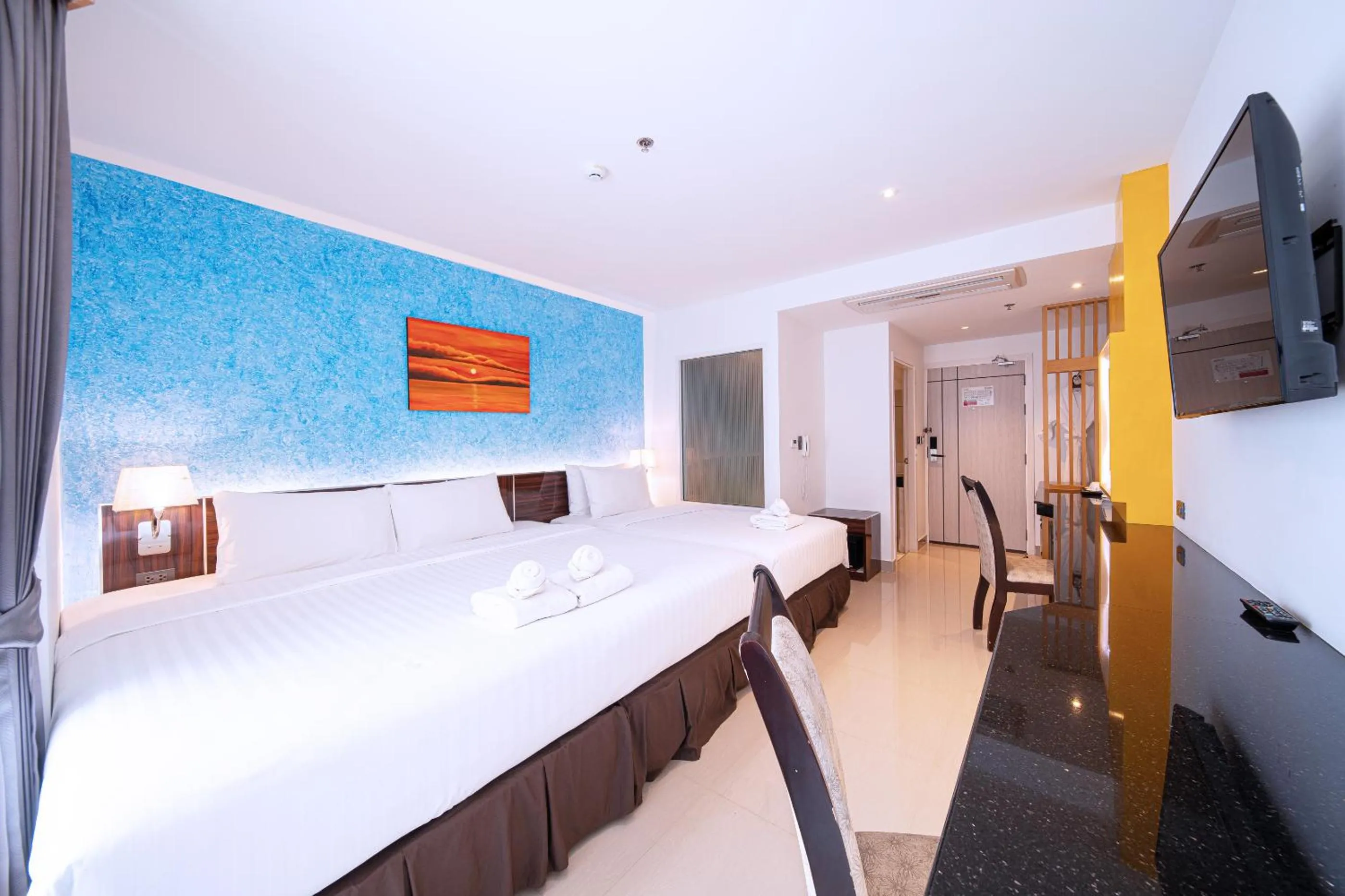 Bedroom, Bed in Royal Prince Resort Pattaya