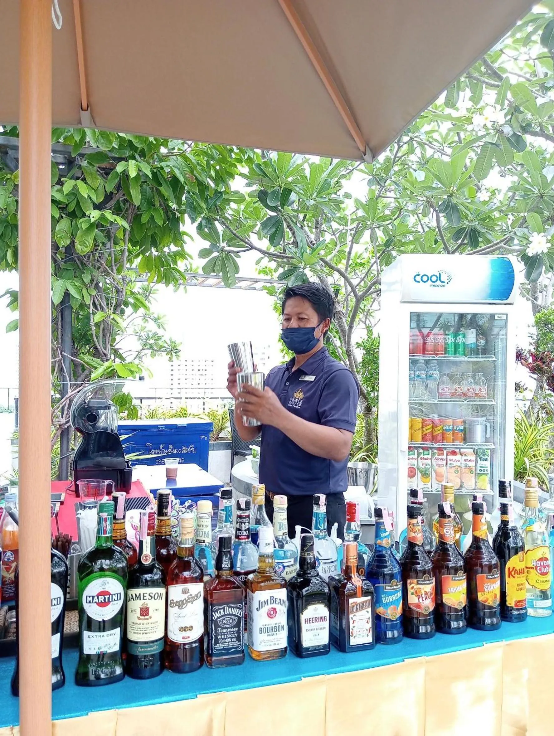 Lounge or bar in Royal Prince Resort Pattaya