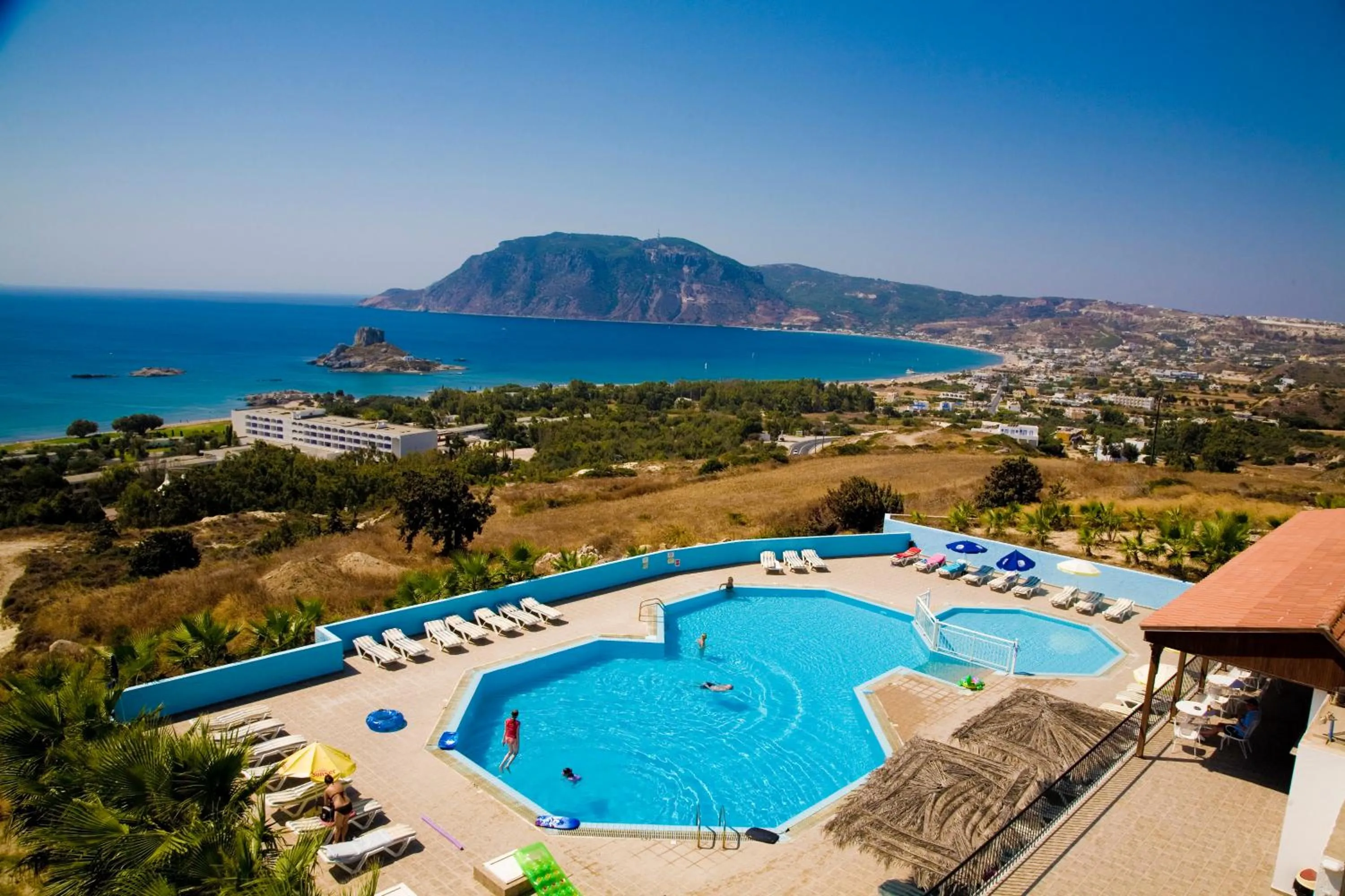 Swimming pool in Pantheon Hotel