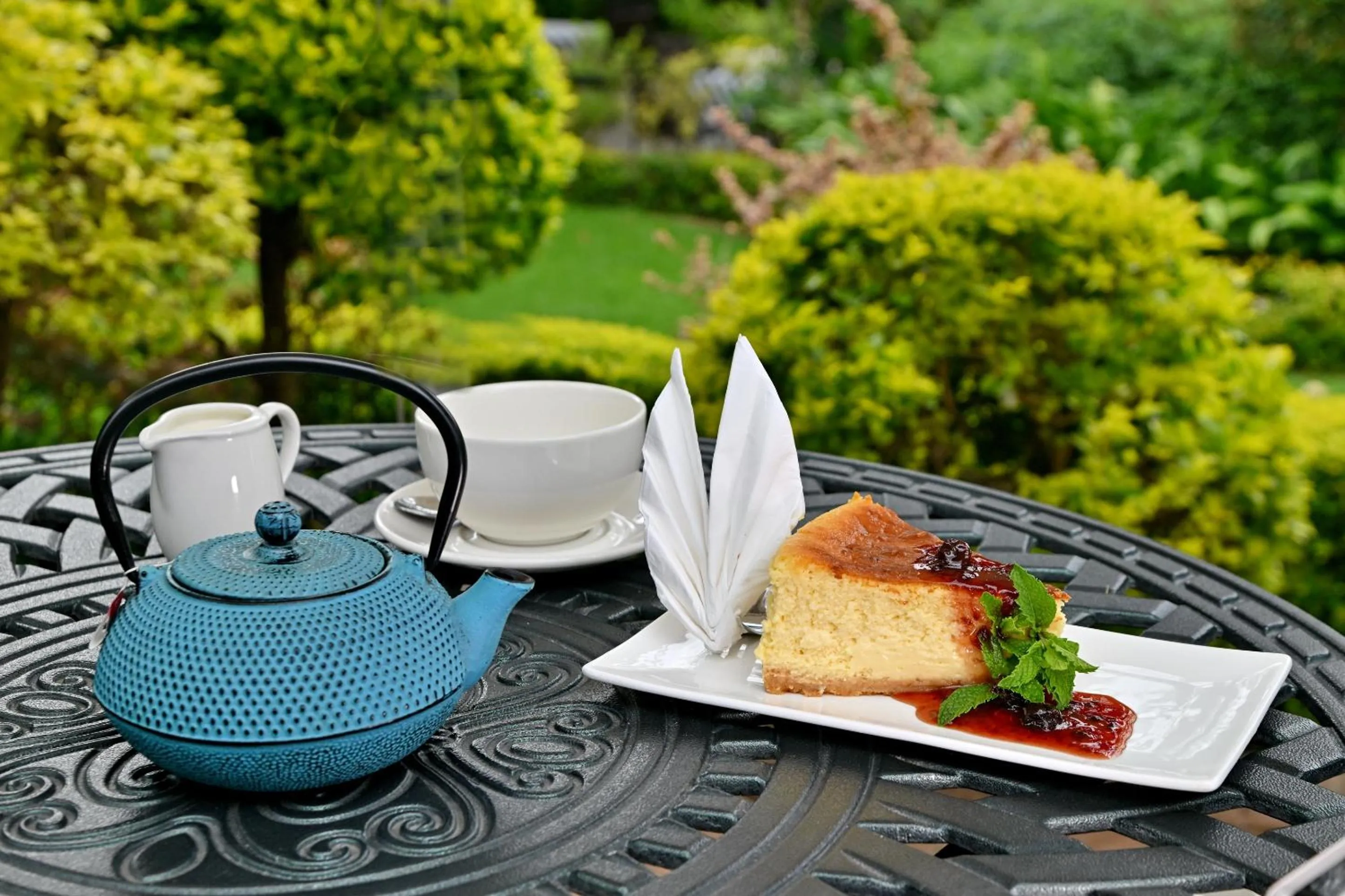 Day in Black Eagle Hotel & Spa