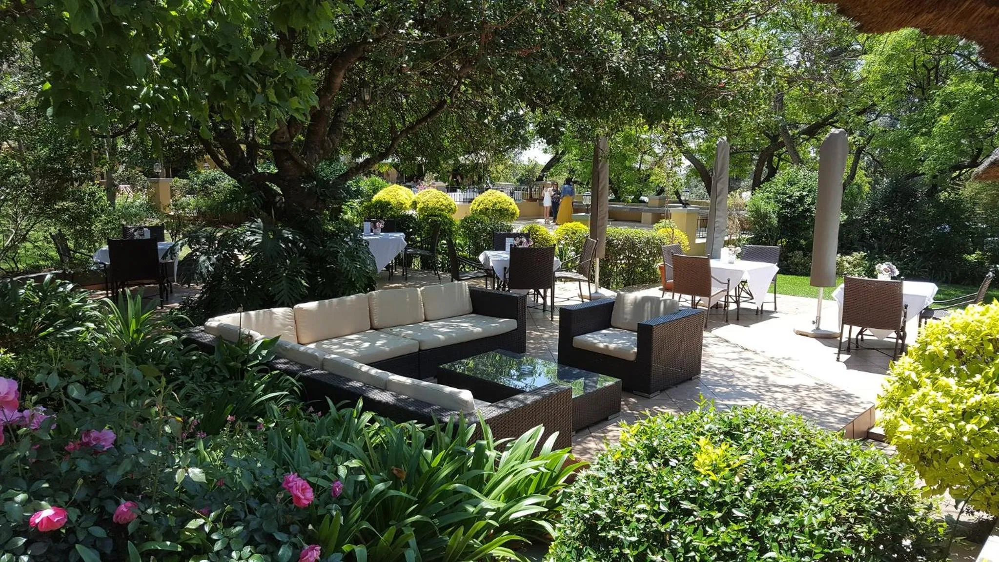 Patio in Black Eagle Hotel & Spa