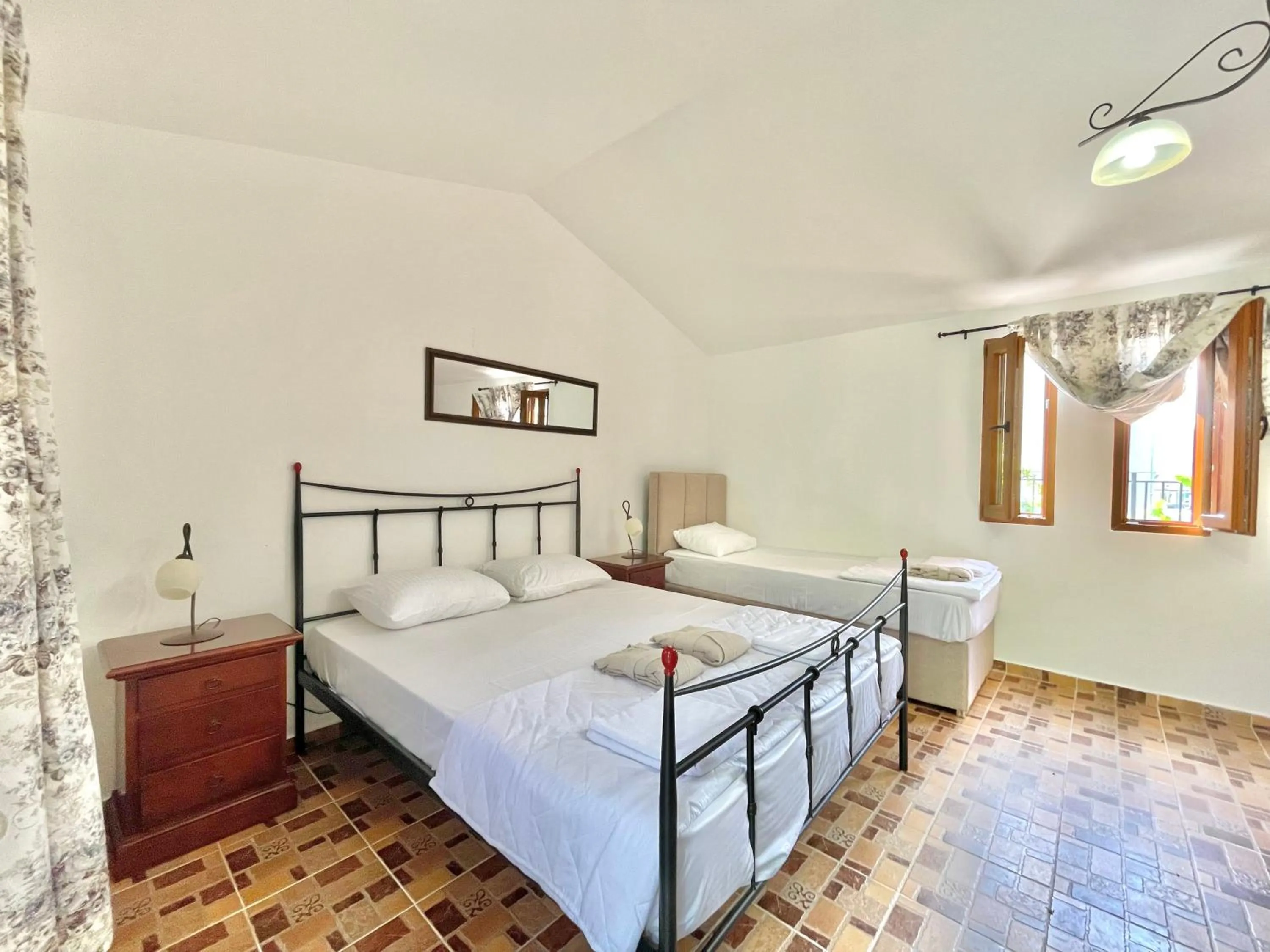 Bed in Hotel Opera Jaz