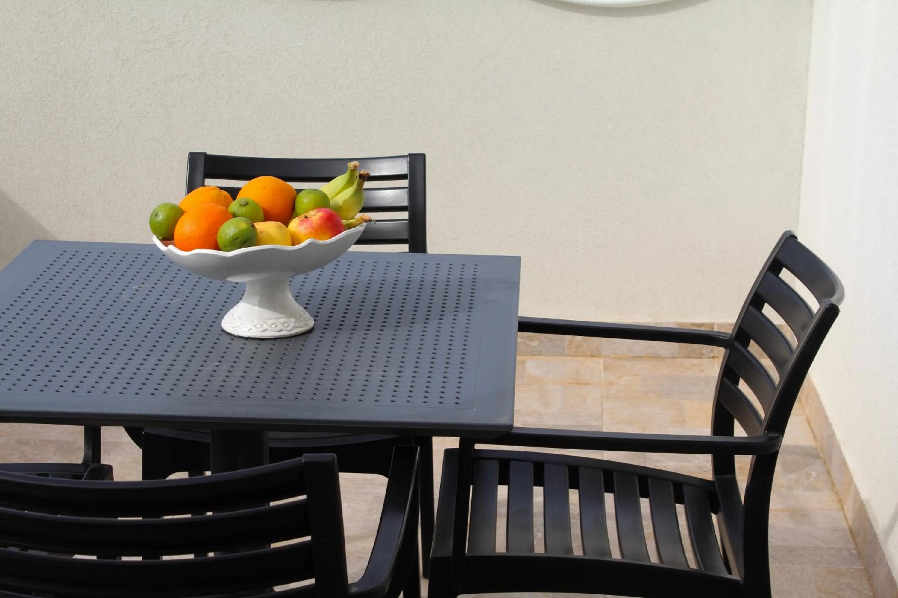 Seating area in Hotel Opera Jaz