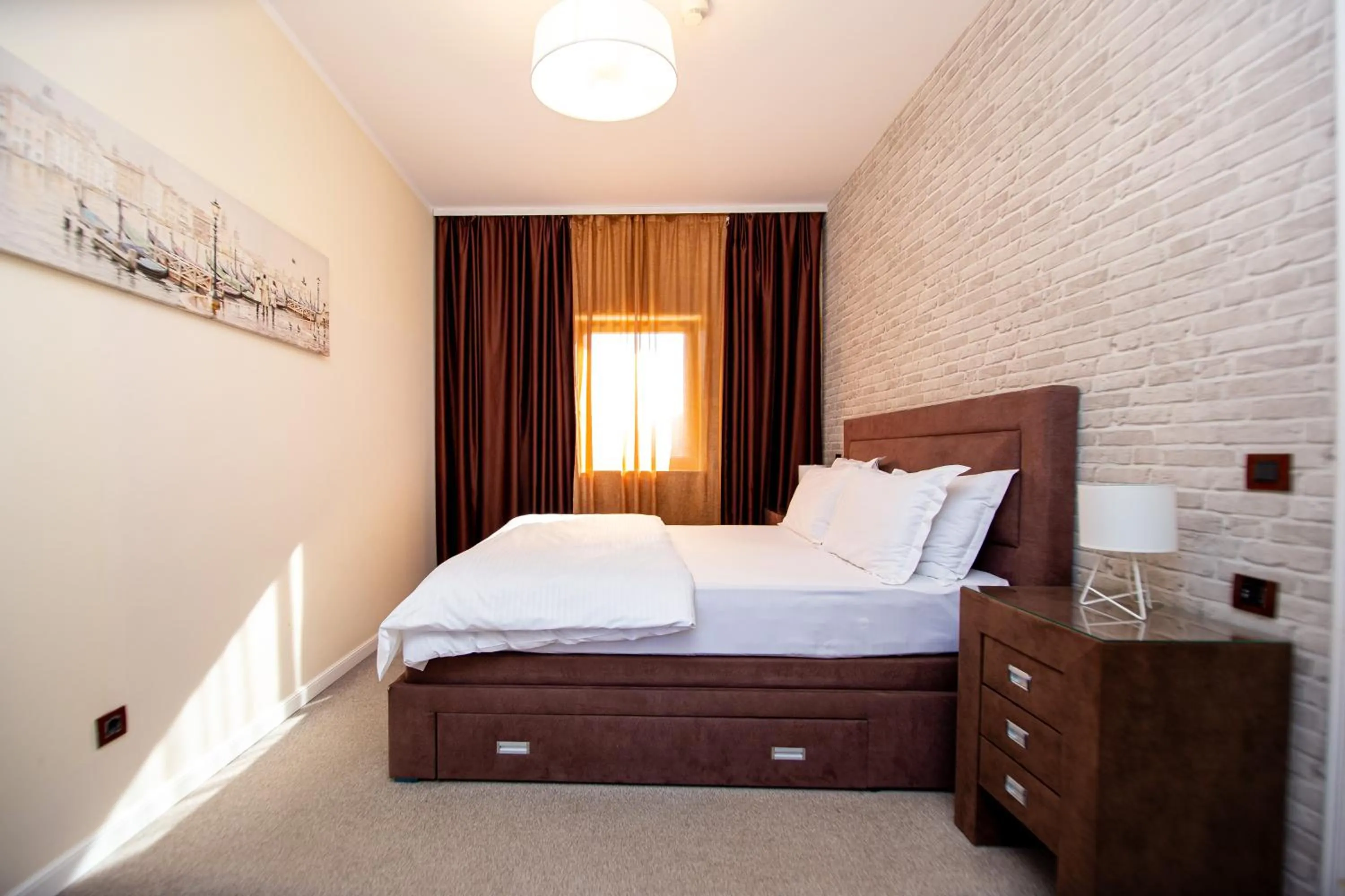 Bedroom, Bed in Hotel Opera Jaz