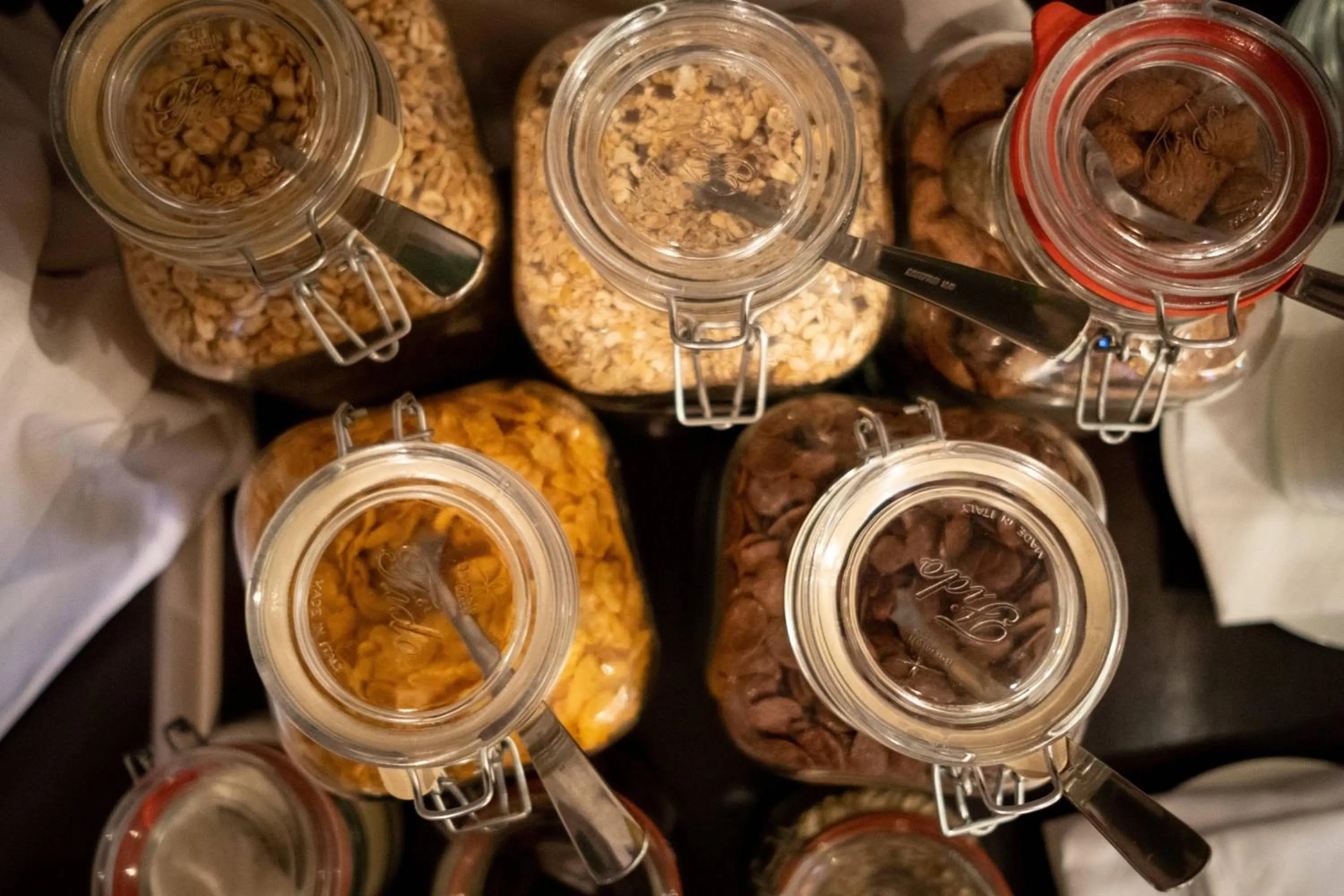 Breakfast in Anor Hotel & Conference Center Frankfurt Airport